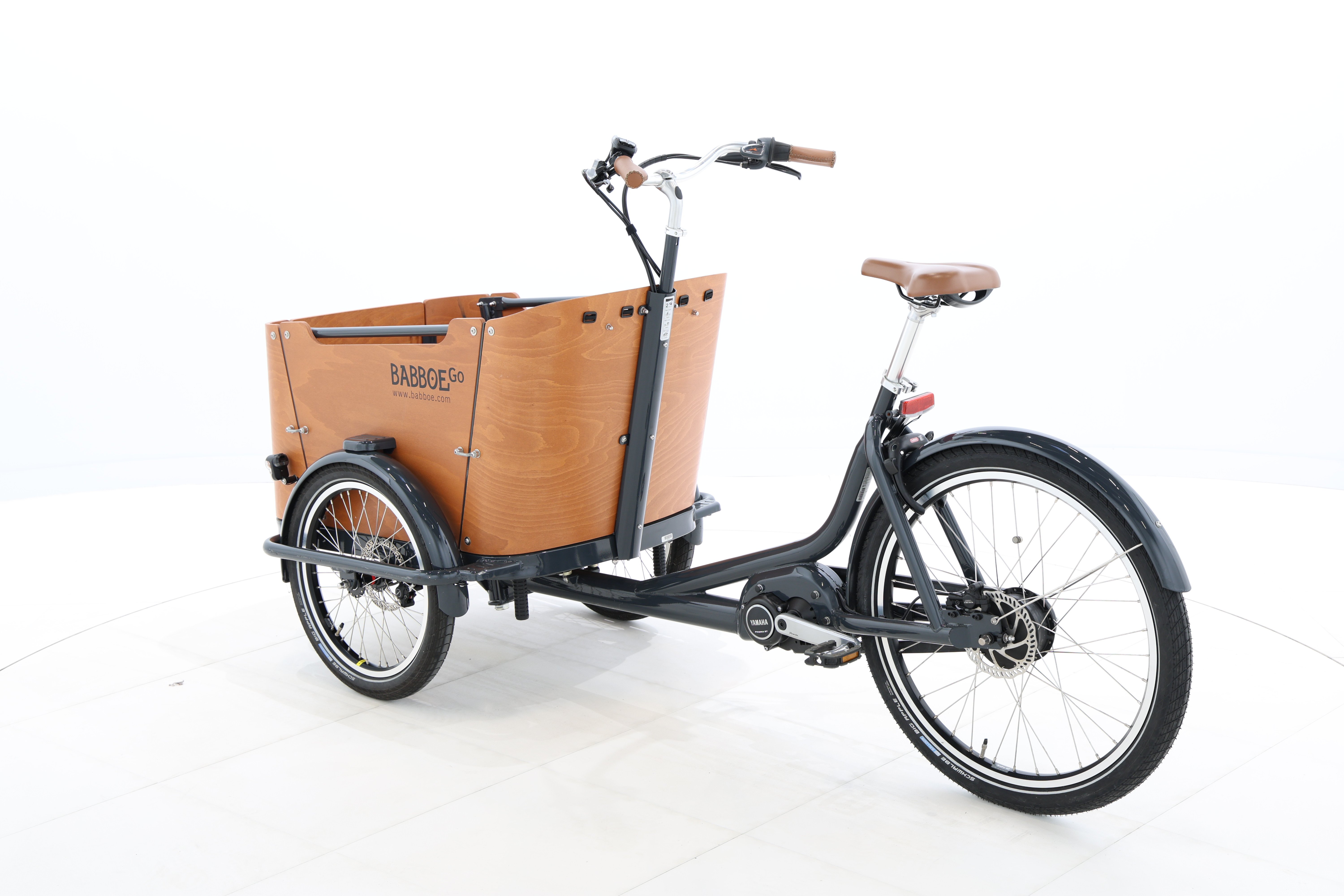 4379ff0b-19bf-495f-990c-c7782a1bf2d5