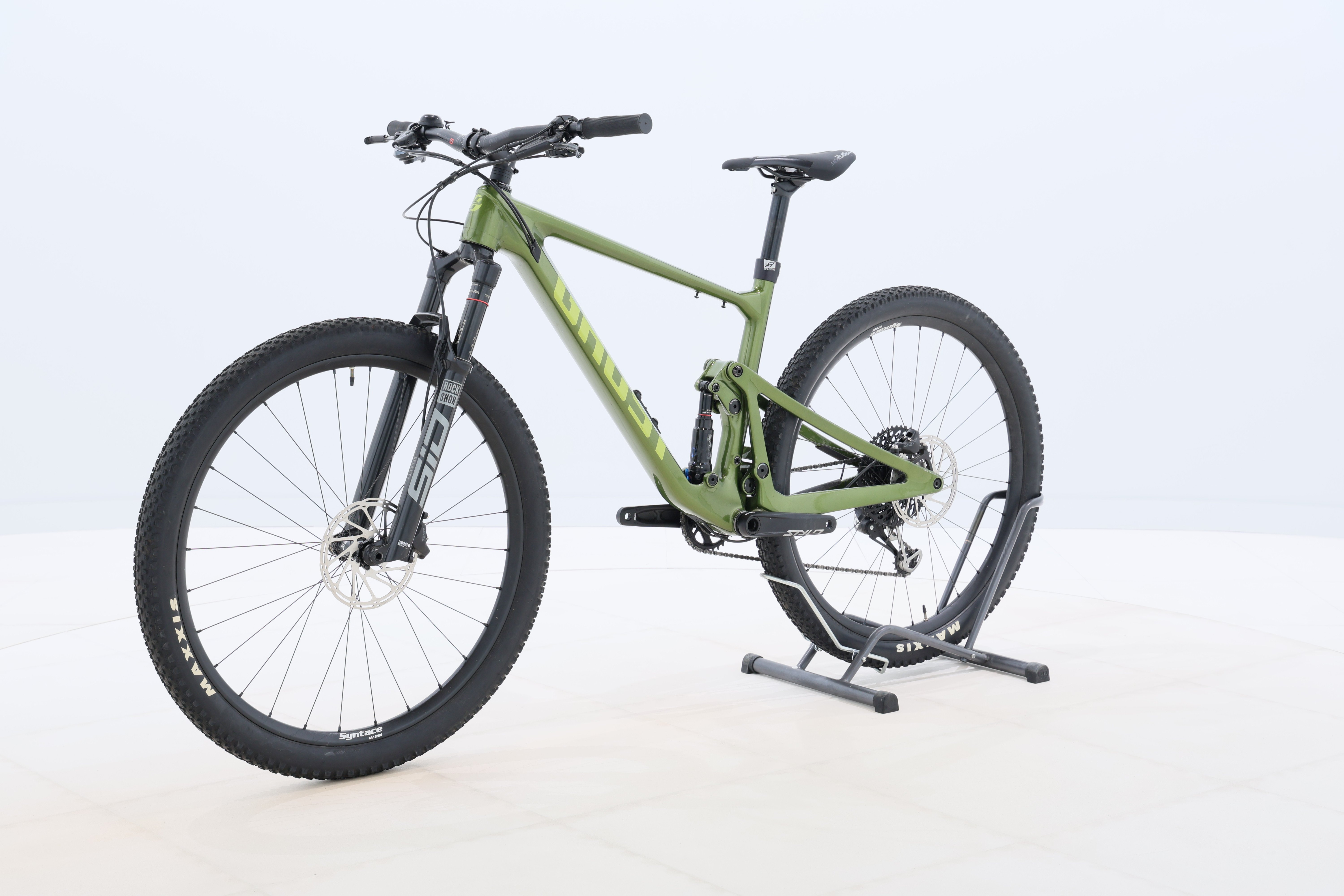 70c97281-d849-4ce6-853b-9046070c5844