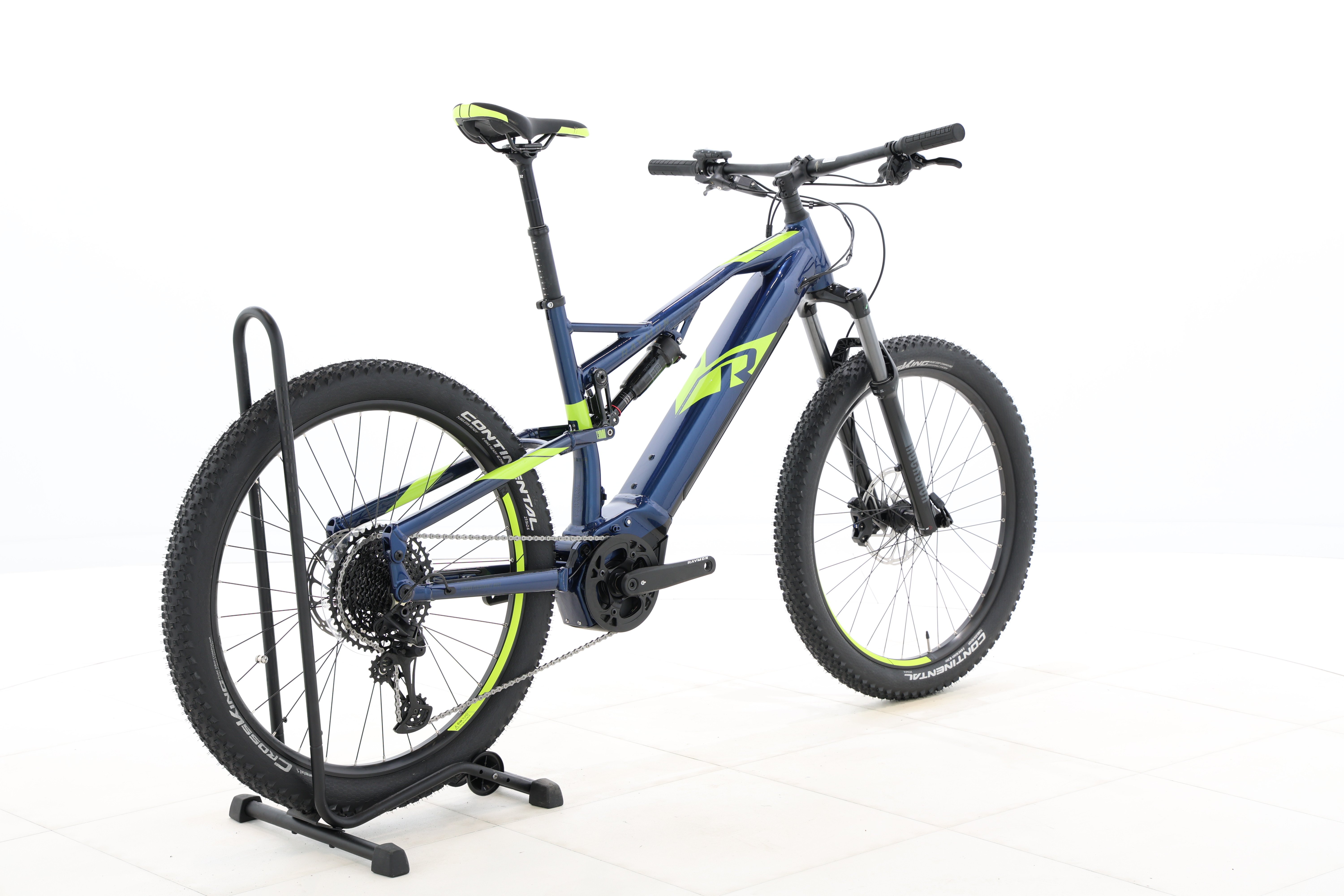 2096d022-ac13-41d6-af67-07e3f74045fc