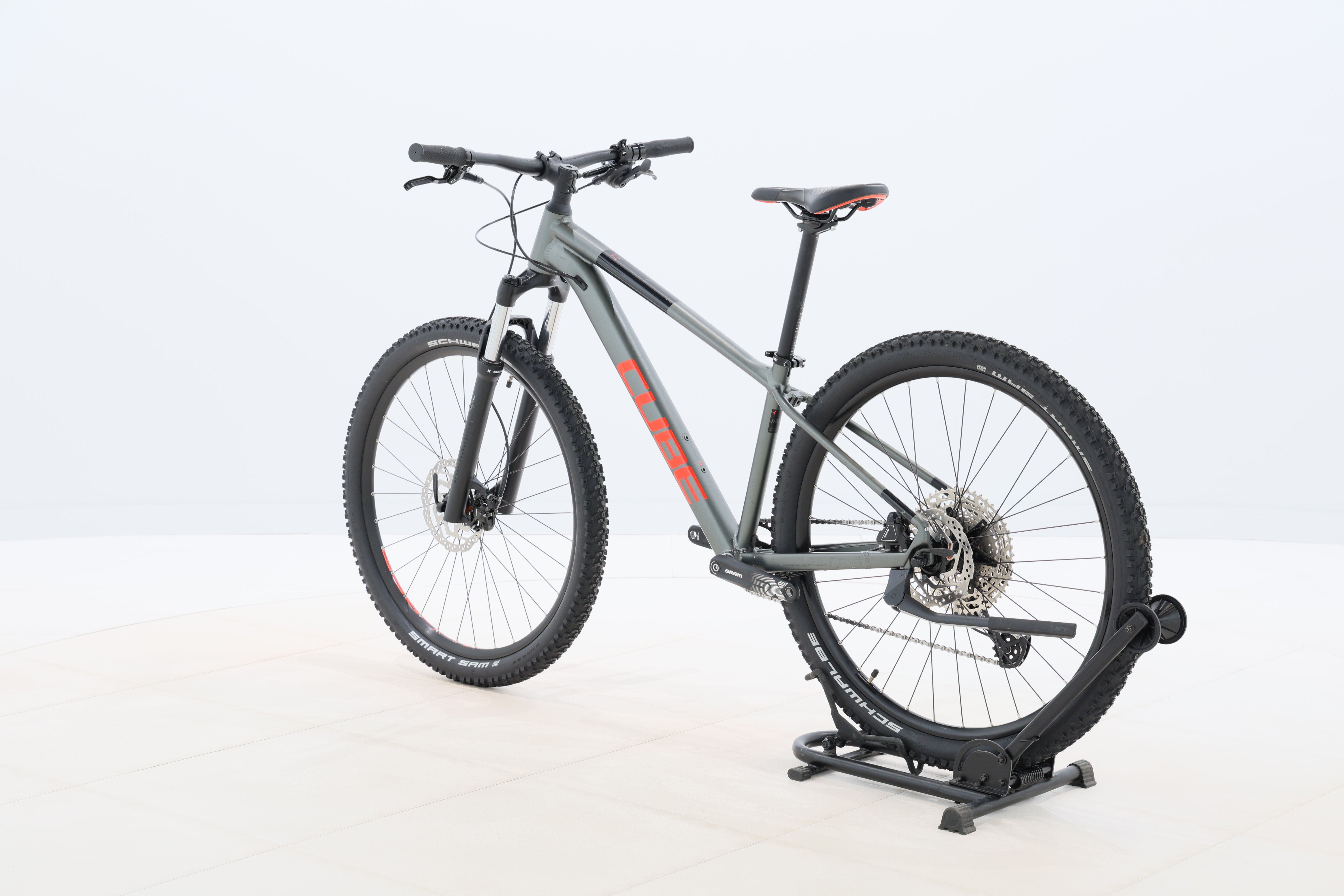 dc245df0-fbb2-4f88-92ce-35b97f1a0150