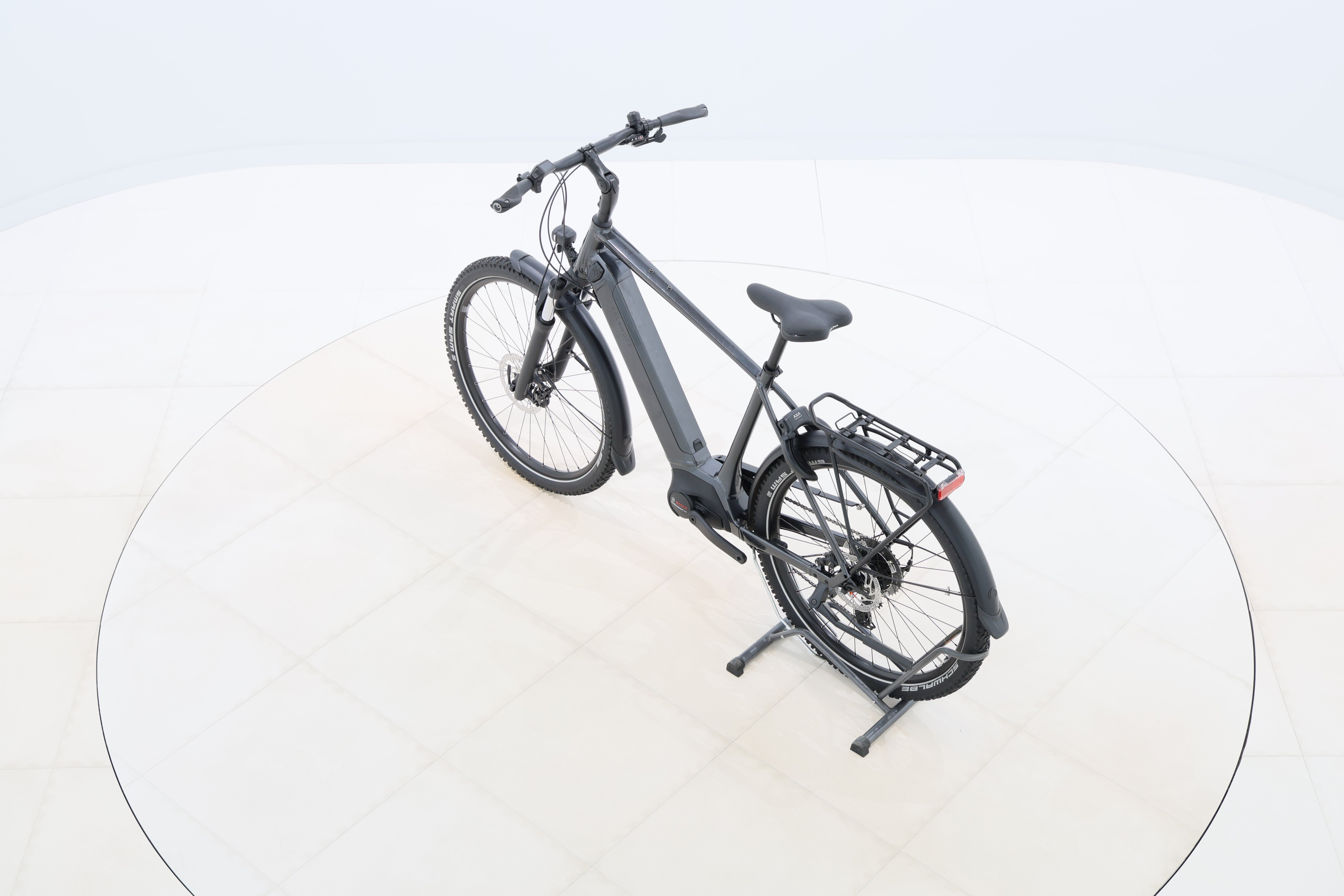 dba5b845-2a0d-4042-bc92-f2a3e24473bc