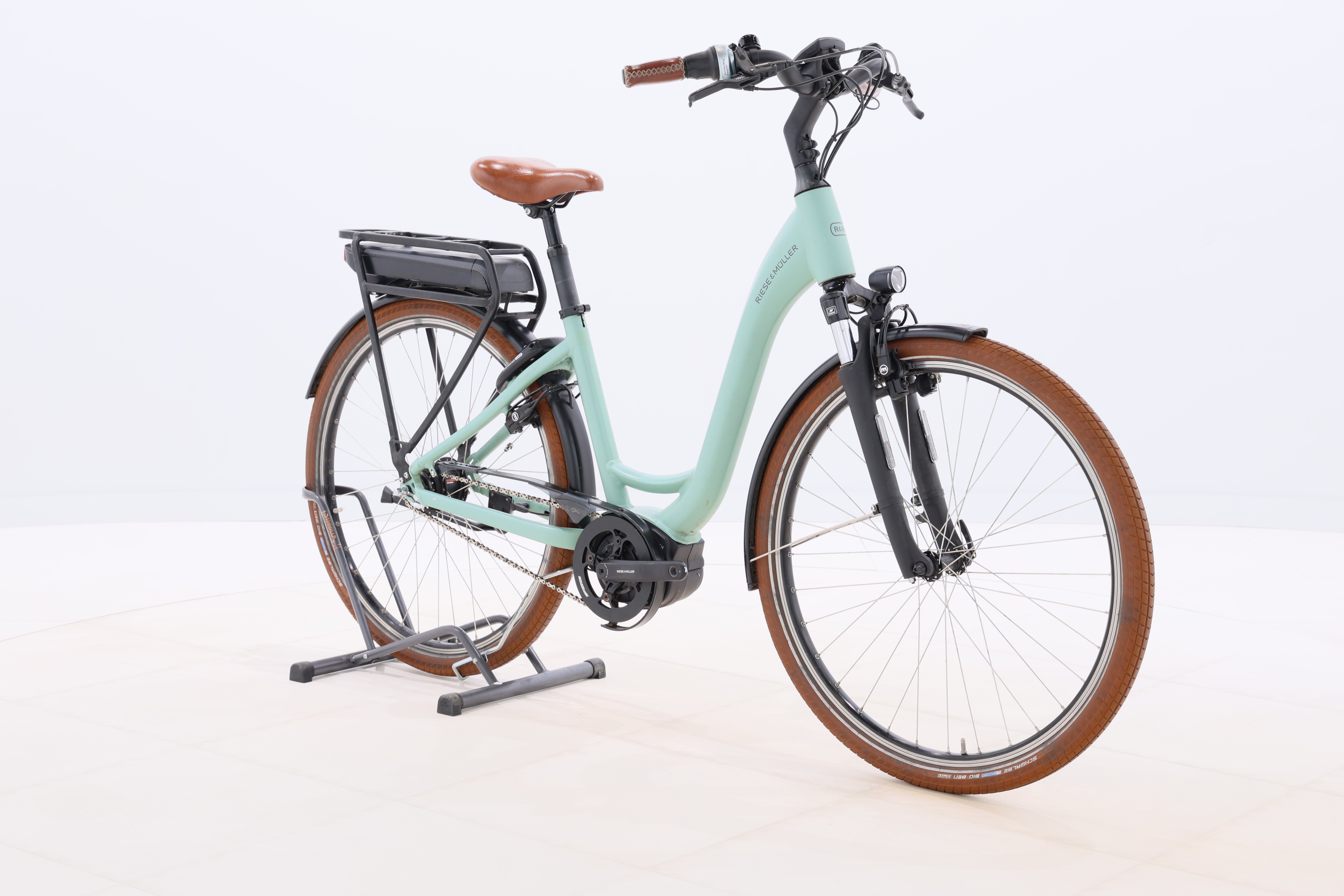 1d81567f-5f50-485e-9c8e-ab2b94084b18