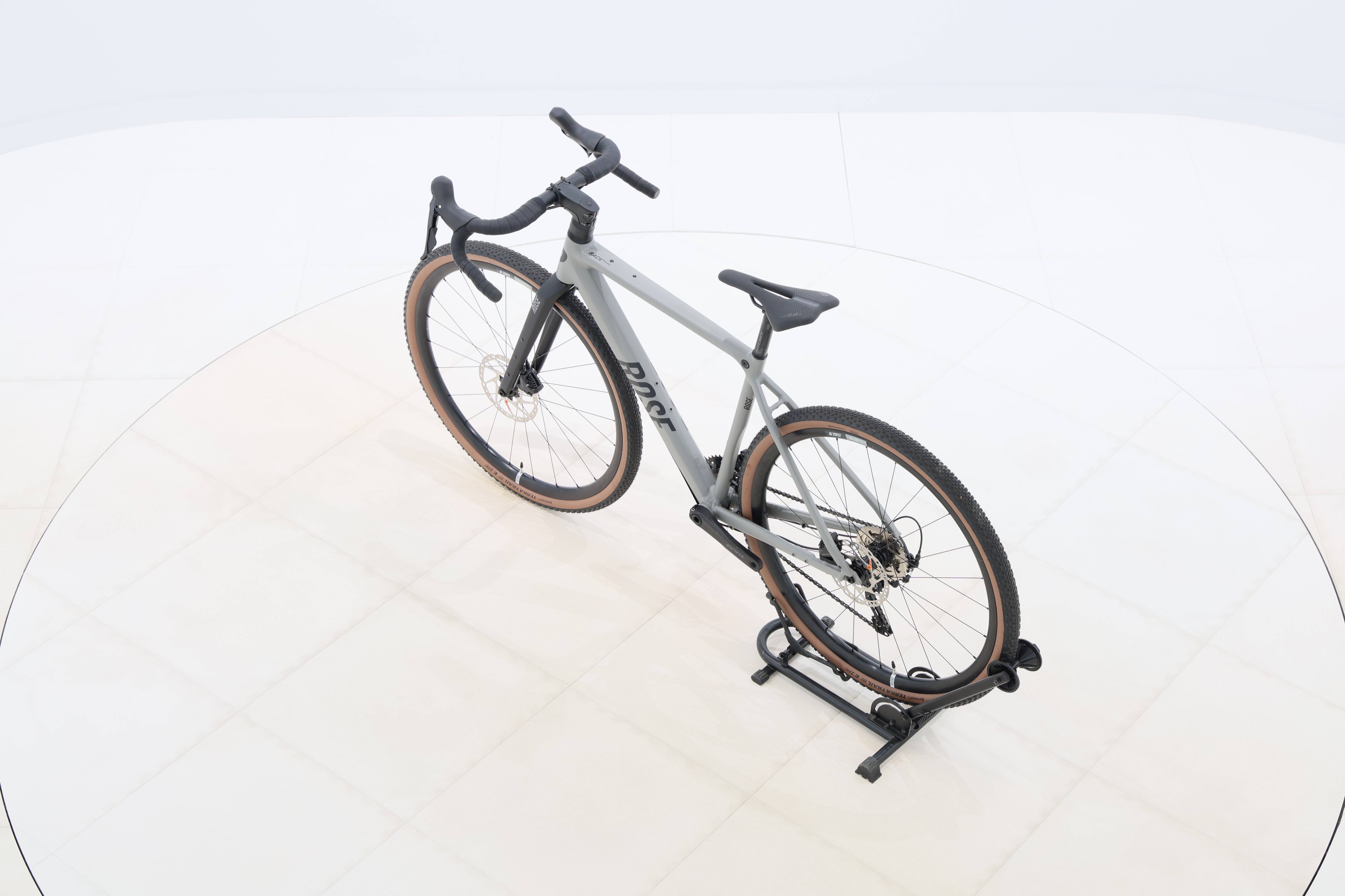 e27eb29a-1cdb-460f-a8b6-4a4b1d535361