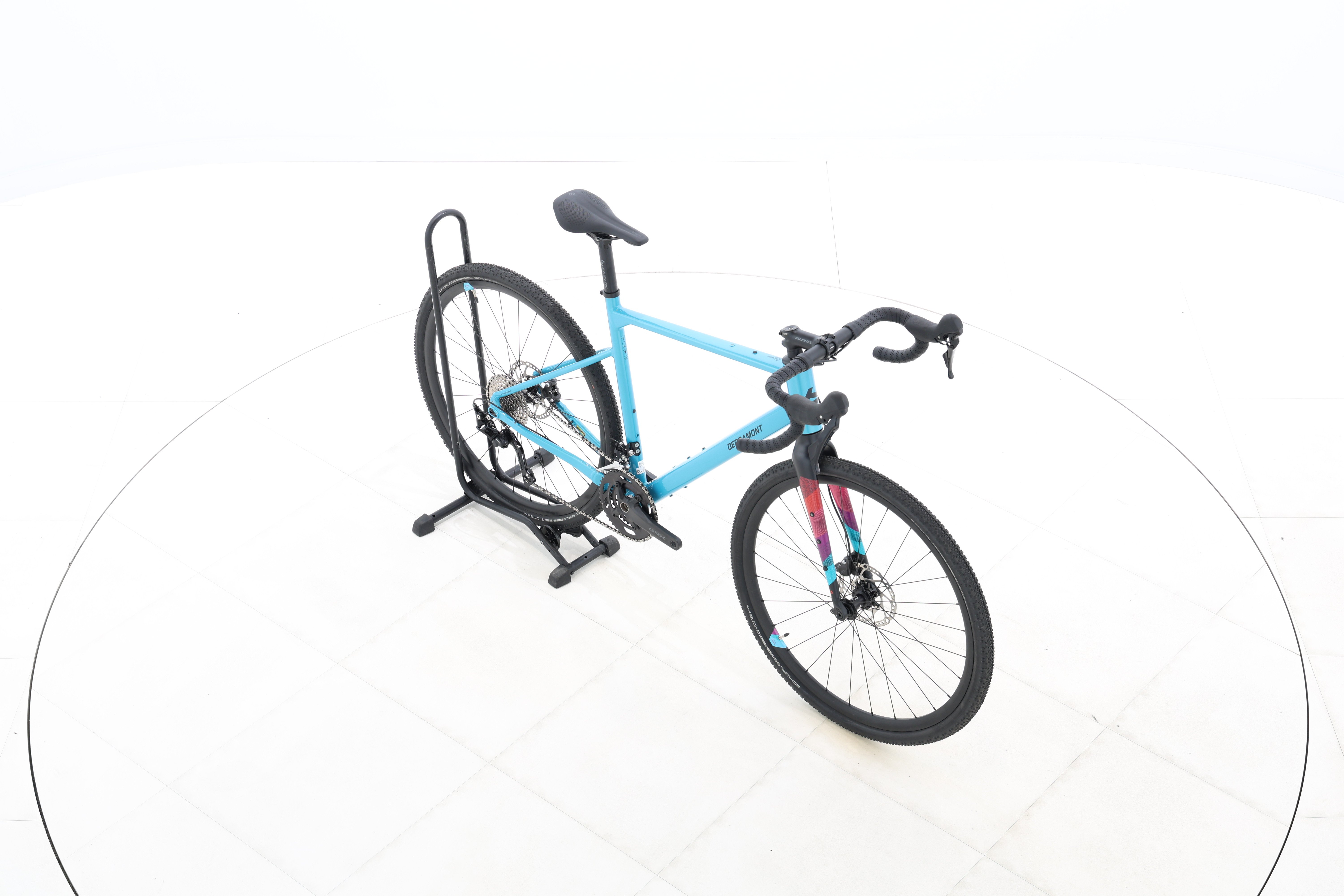 39c4234b-331e-4766-bb99-3308a7e4d05e