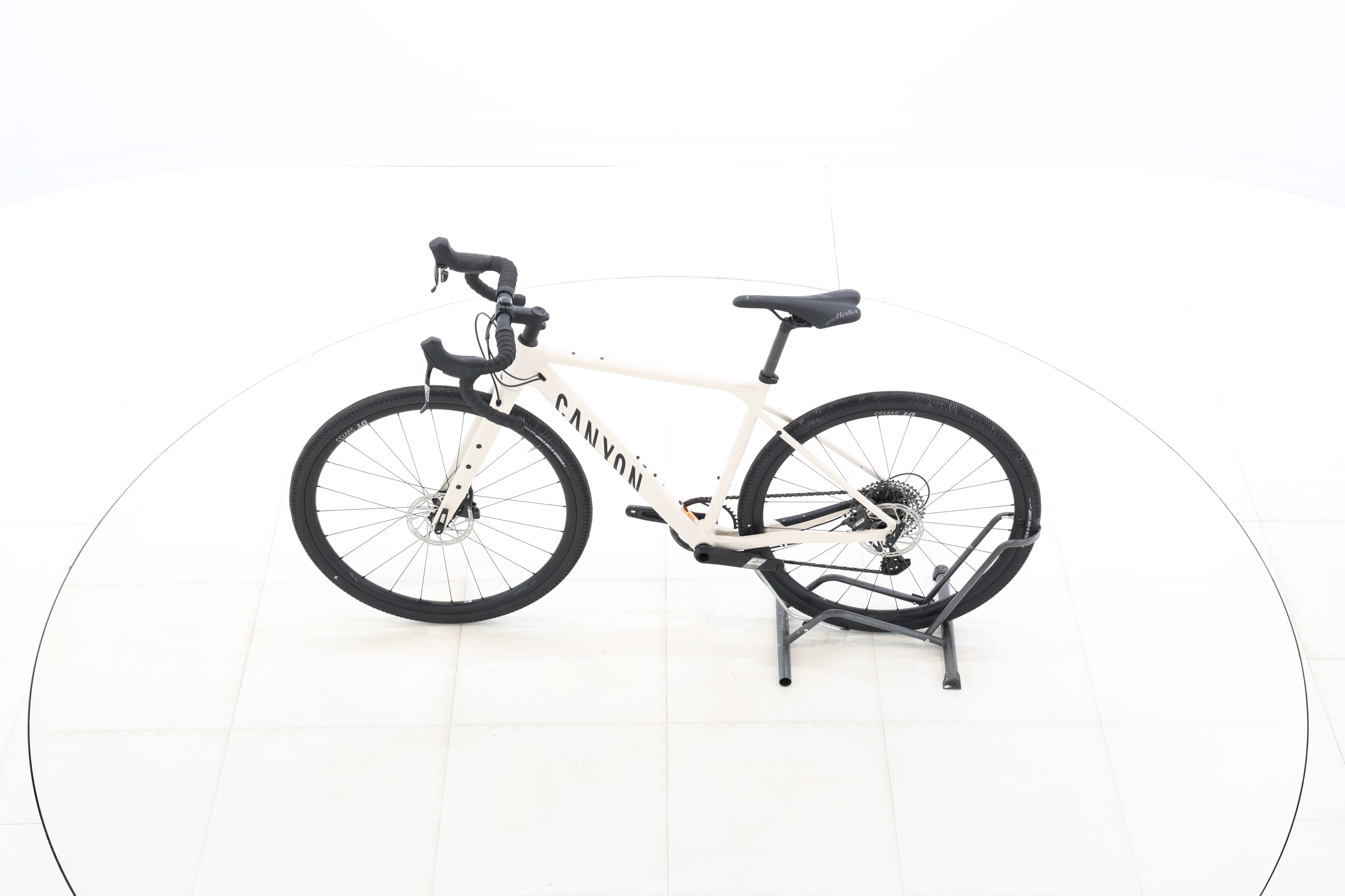 d5772c23-975f-4527-819a-e658be249d38