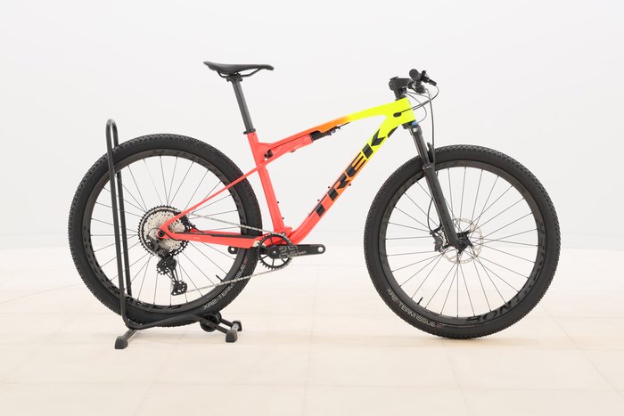 Trek SUPERCALIBER 9.8 XT 2023