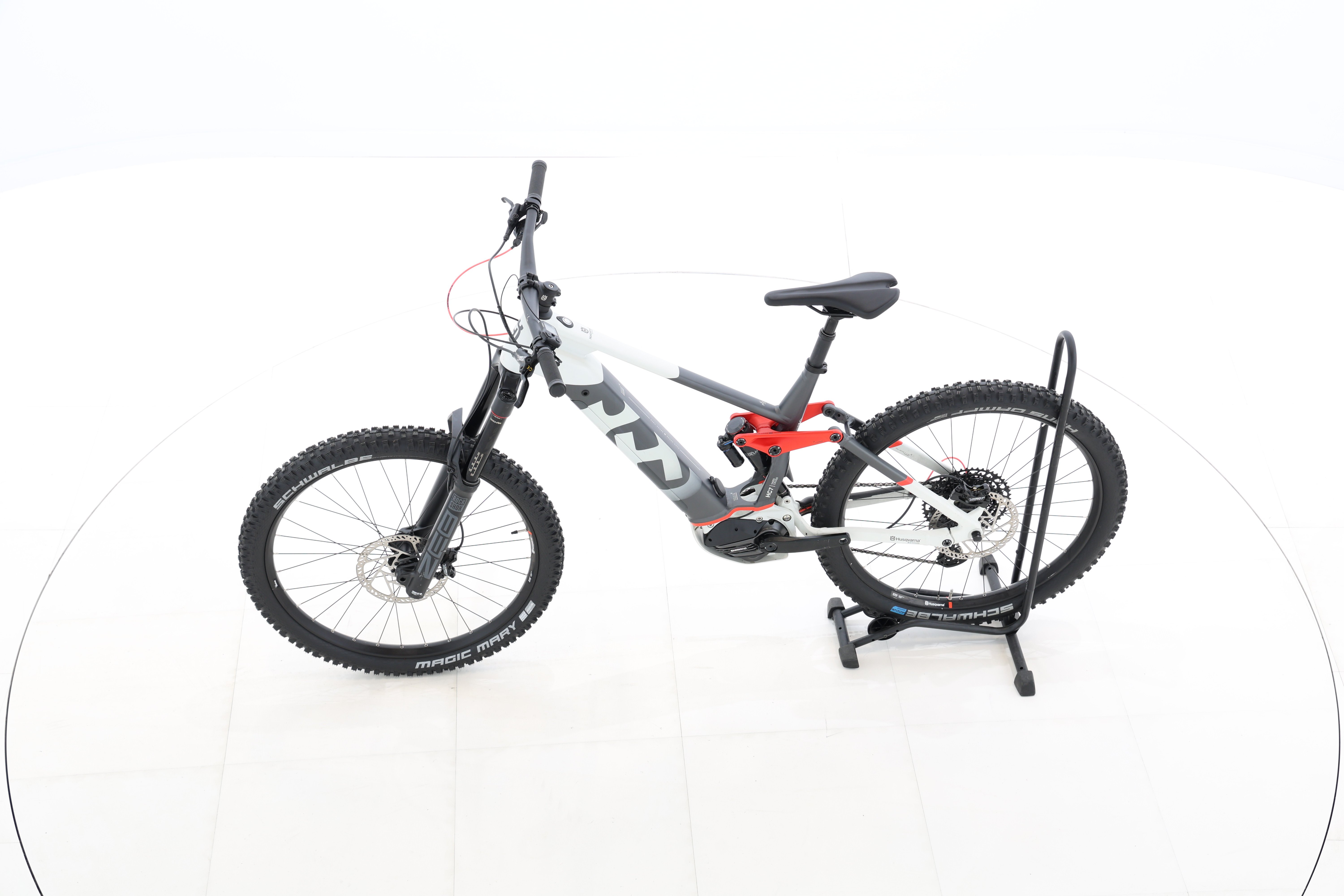 dc3a2da6-f903-4573-944f-a02e1212cadd