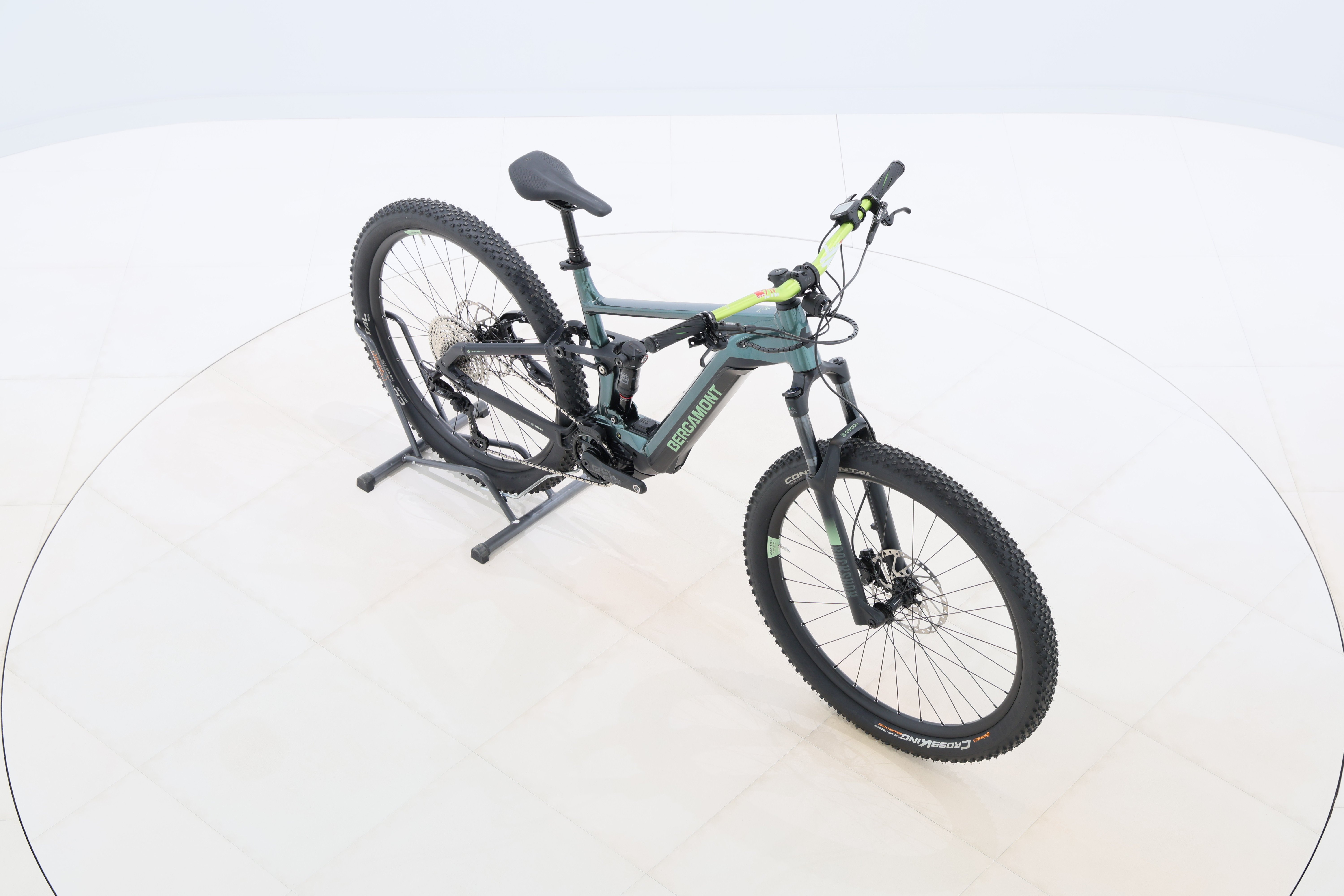 fc94e6e1-b49e-4613-9144-1b182c1cf907