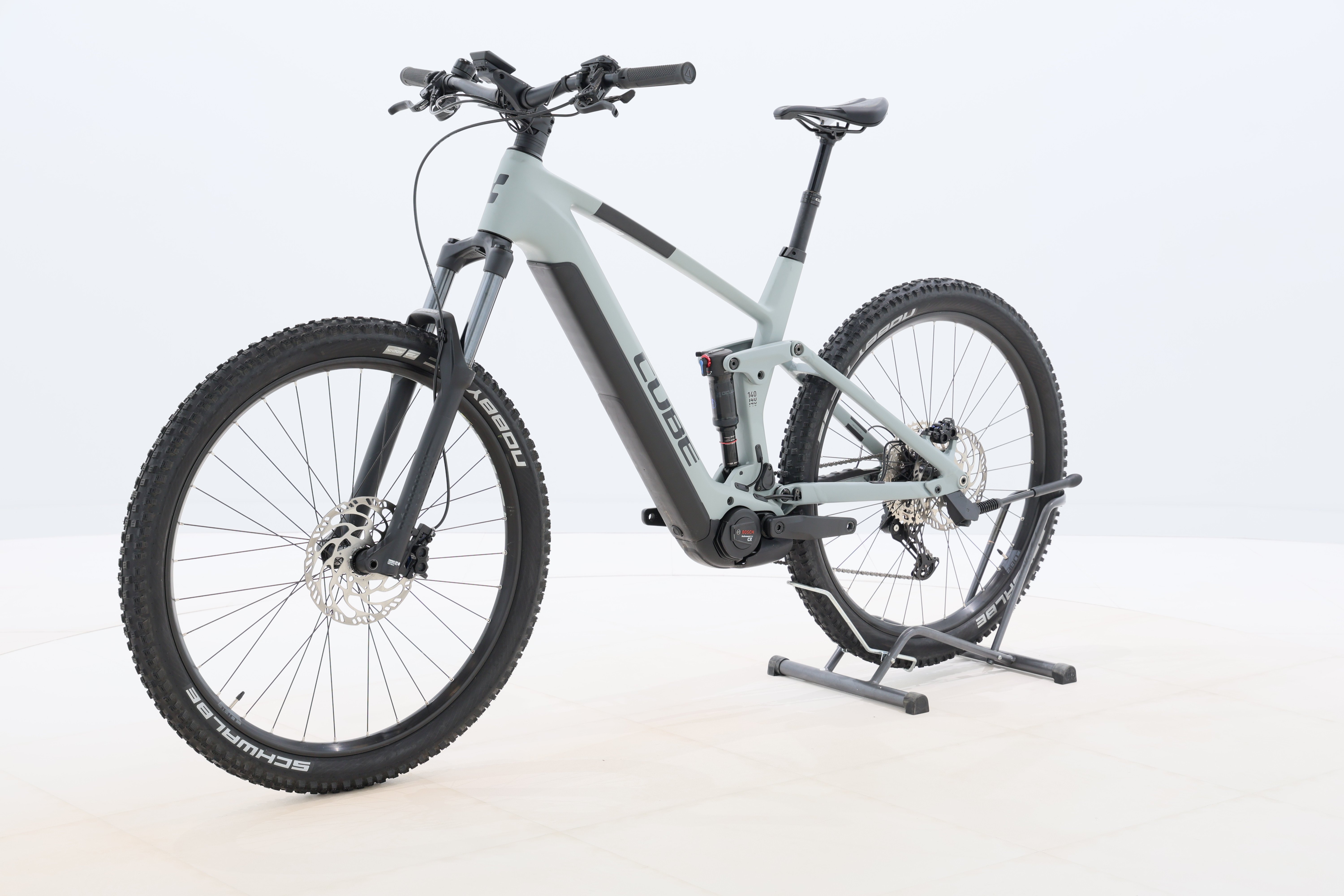 acbf6418-127c-431f-b78d-07e0684ad8a0