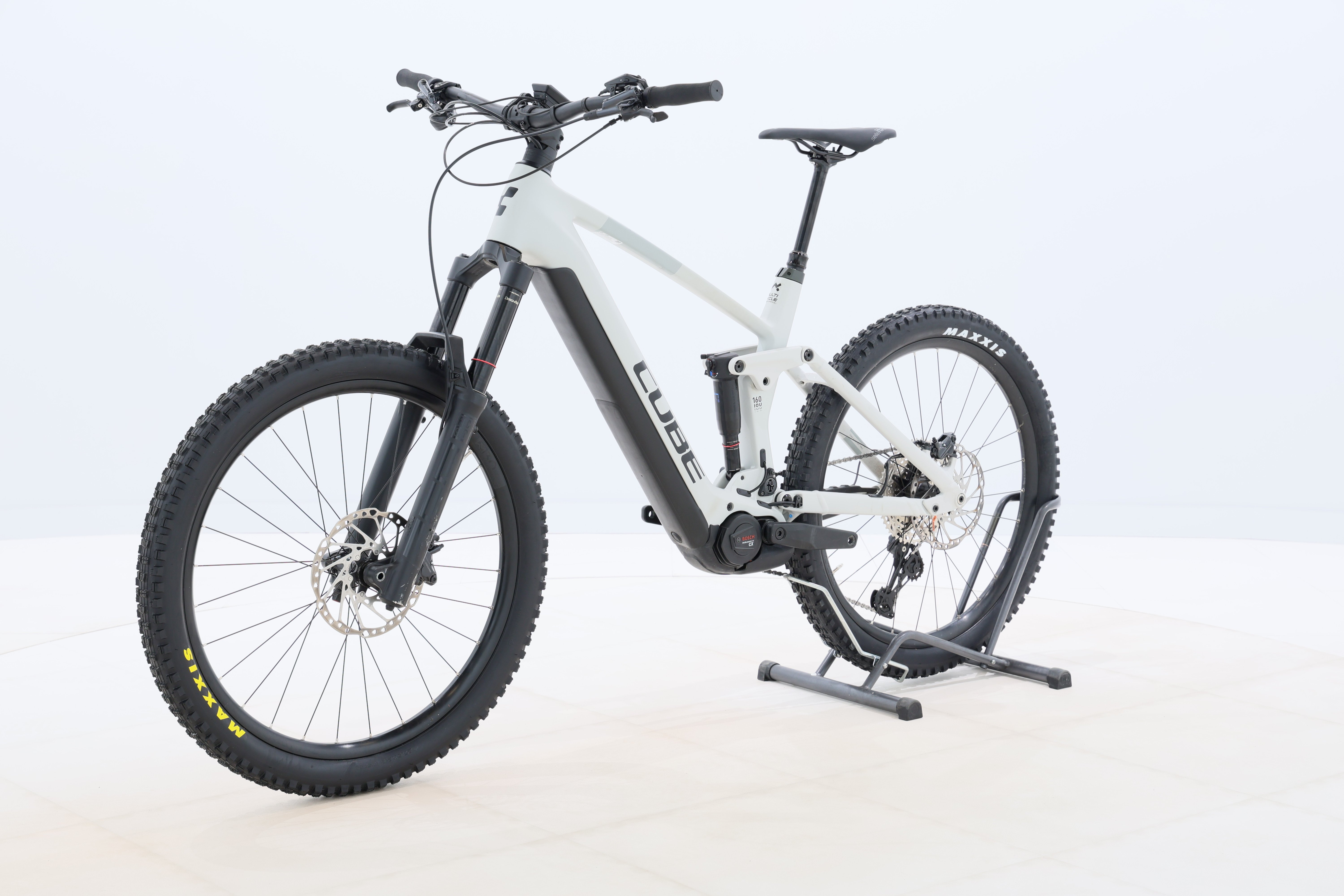 bd15fb19-0ab9-4799-858d-6c8328198d7d