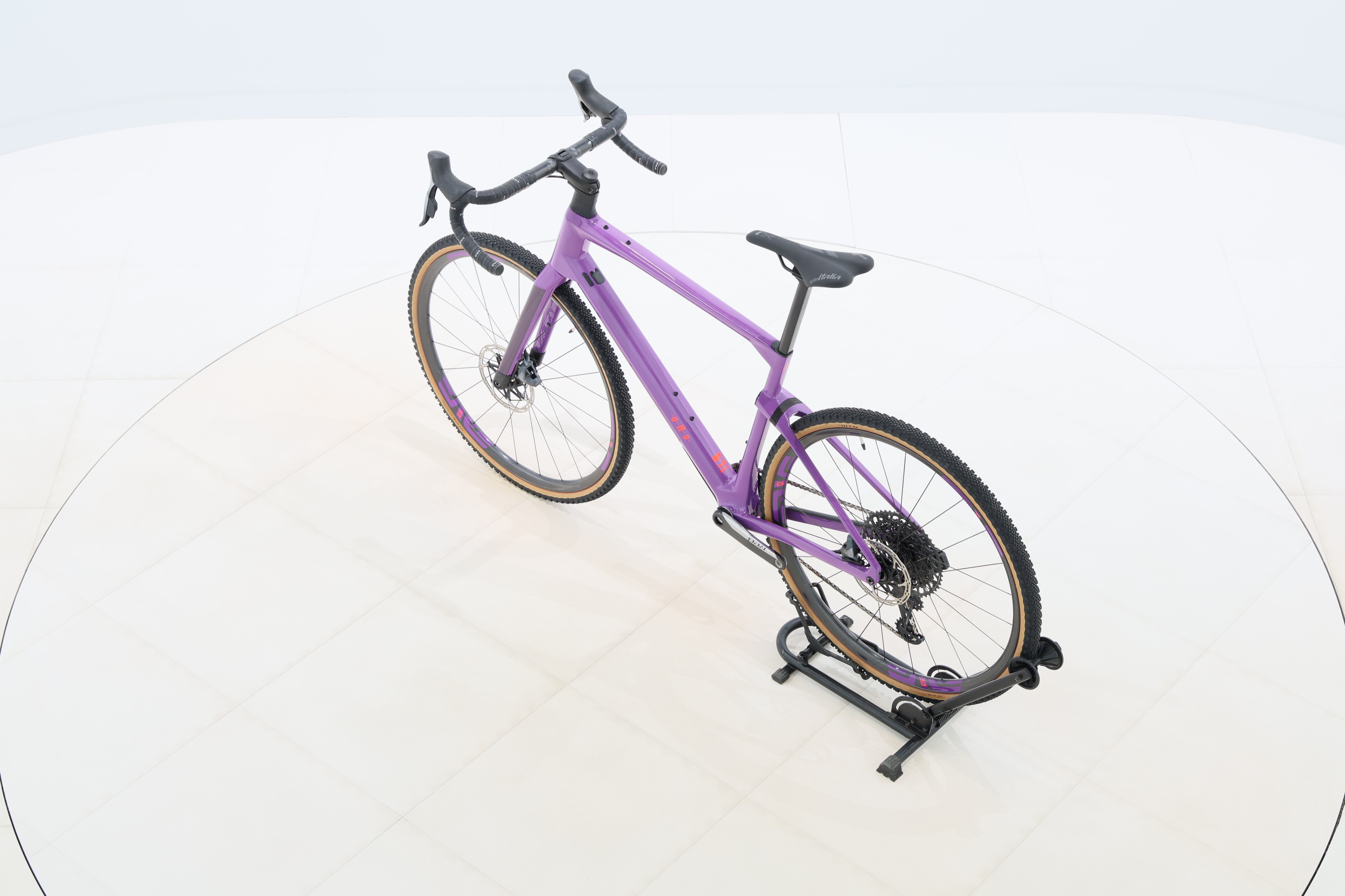 dcaadedc-d85b-4f6f-8912-bf9953c766b7