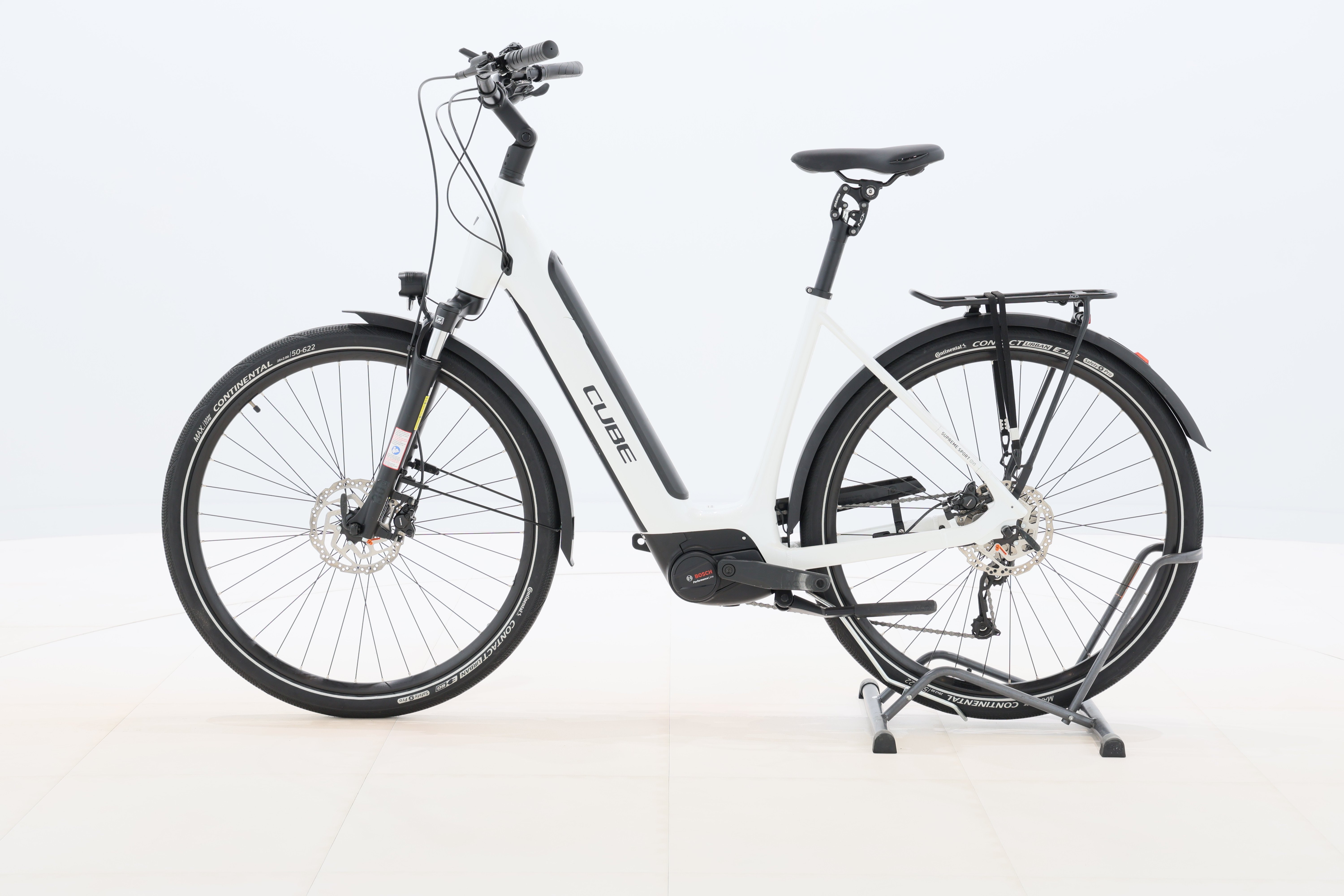 8f48c4d3-4820-4b41-b2fe-9b3e0baa0642