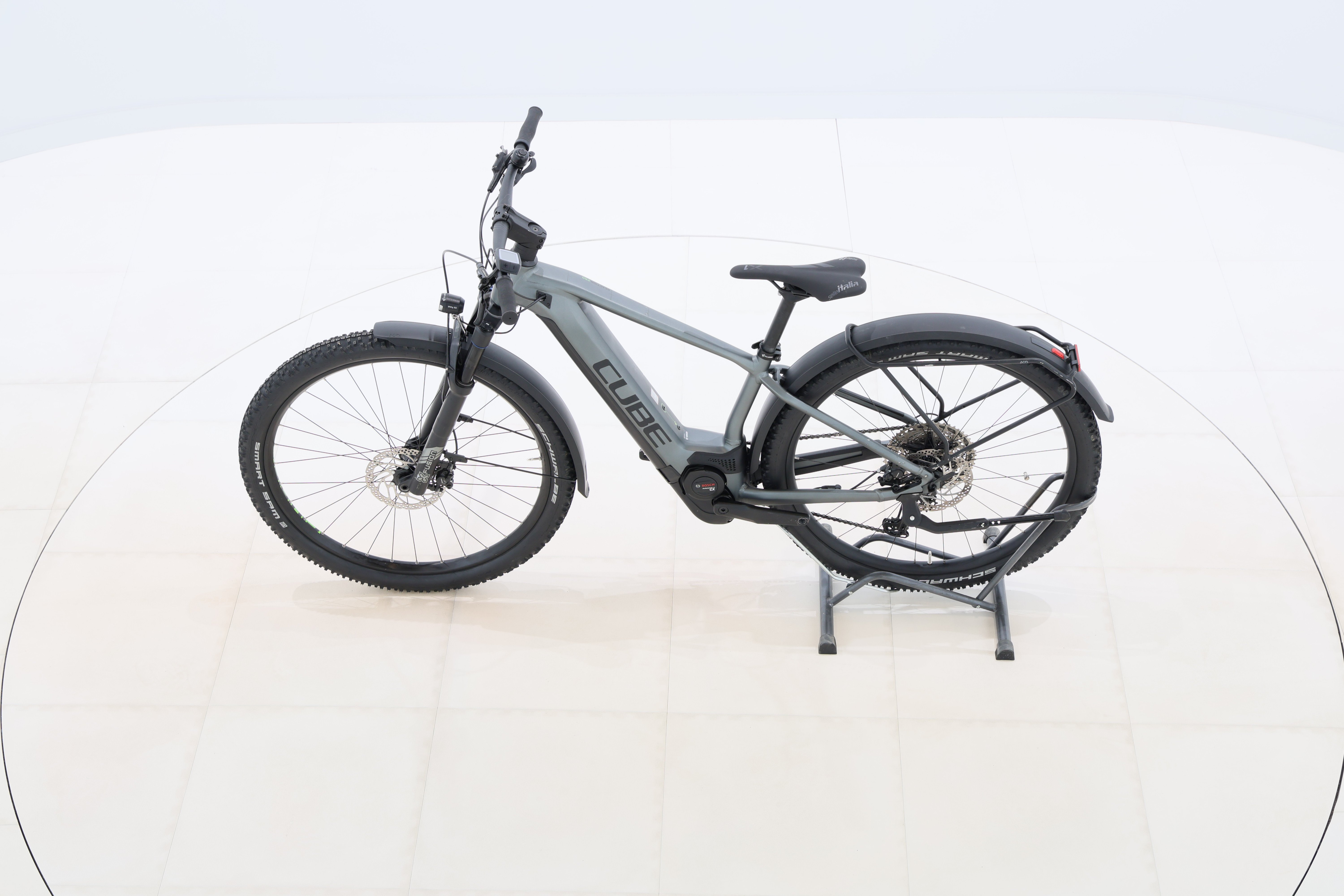 e2f3496a-3da6-4879-bdae-18cde3eb2361