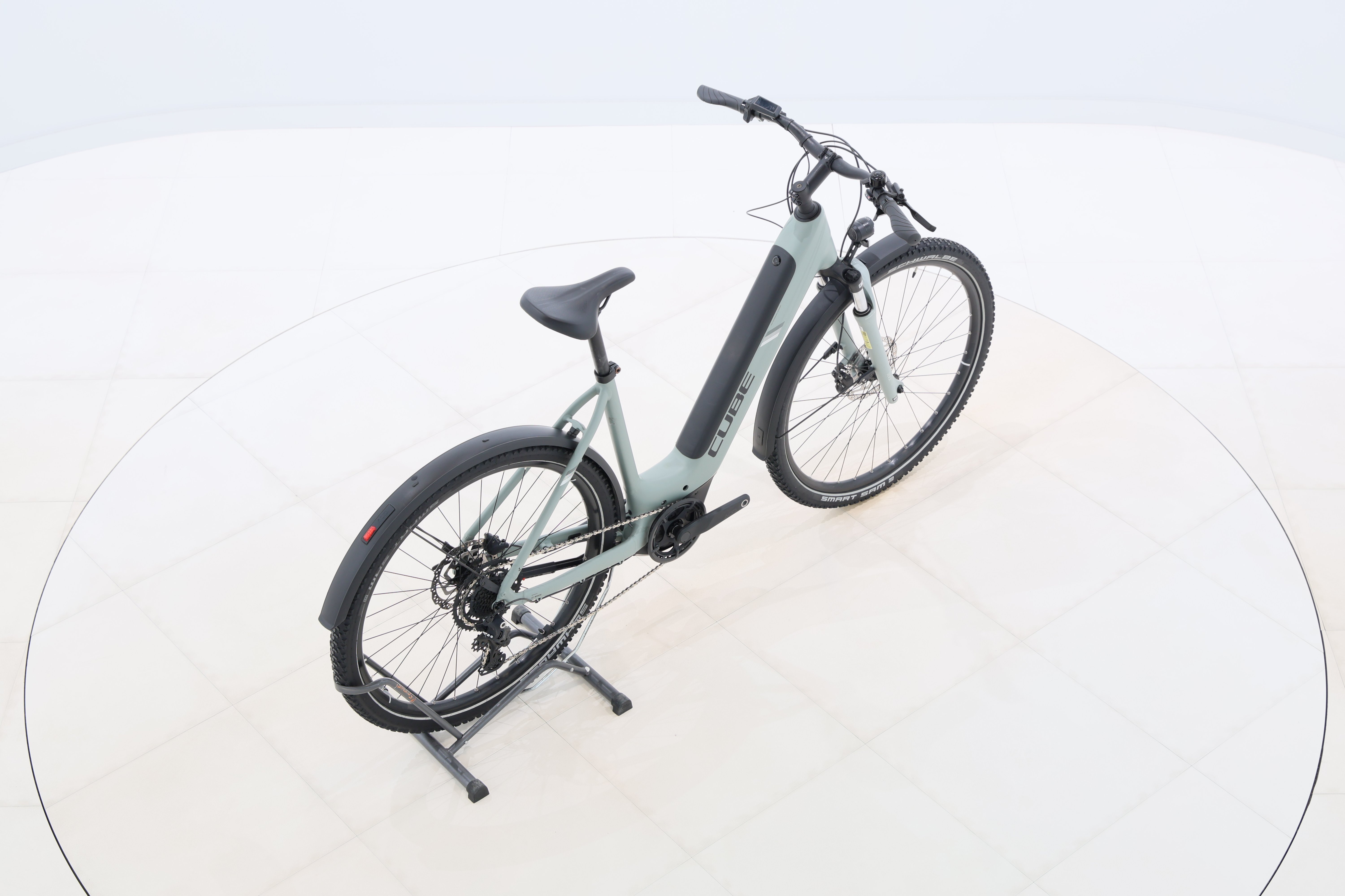 eeee97b2-e217-4351-bfe7-6b2f456af26a