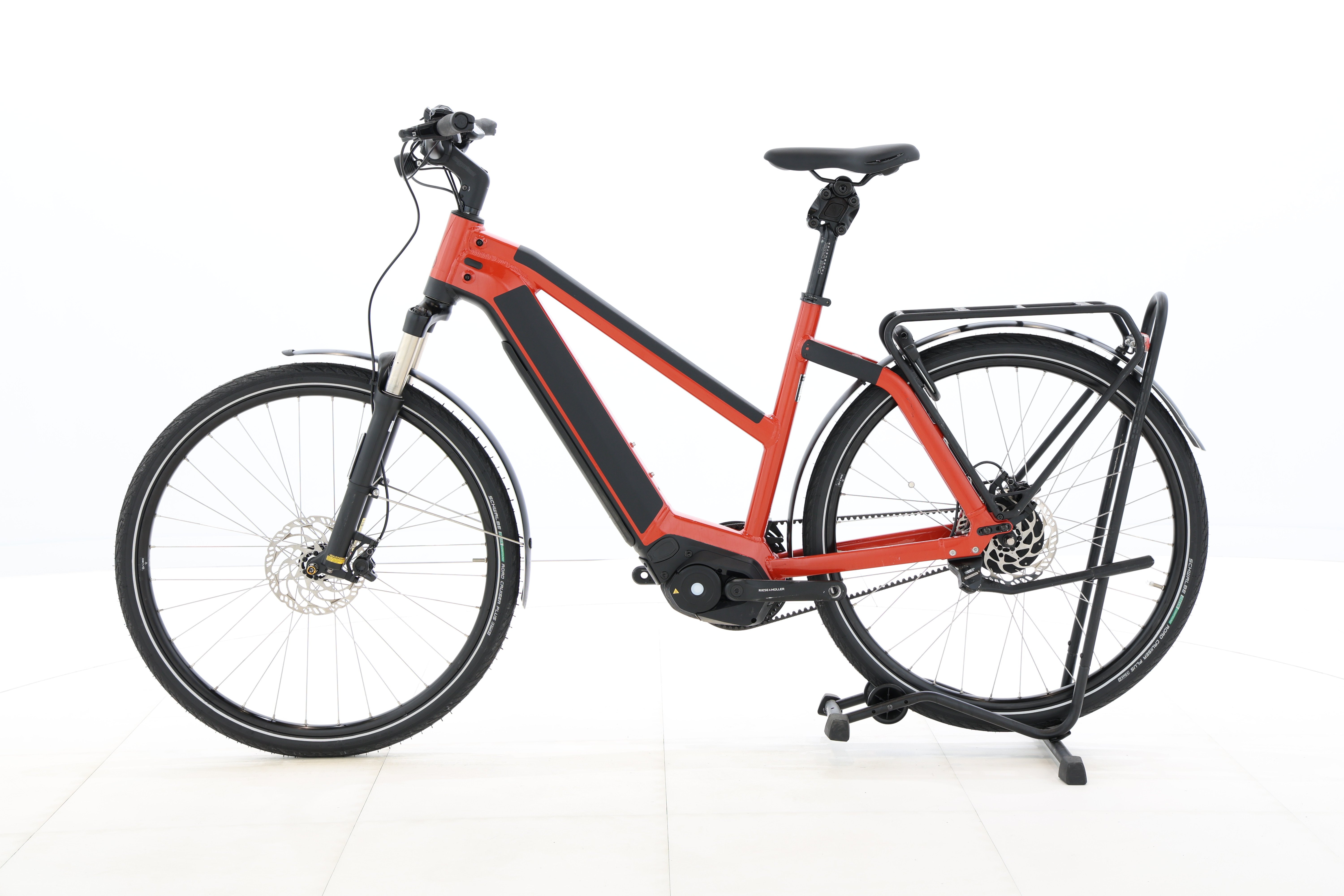 2594d090-8e53-4800-84c7-f16063ca2c3f