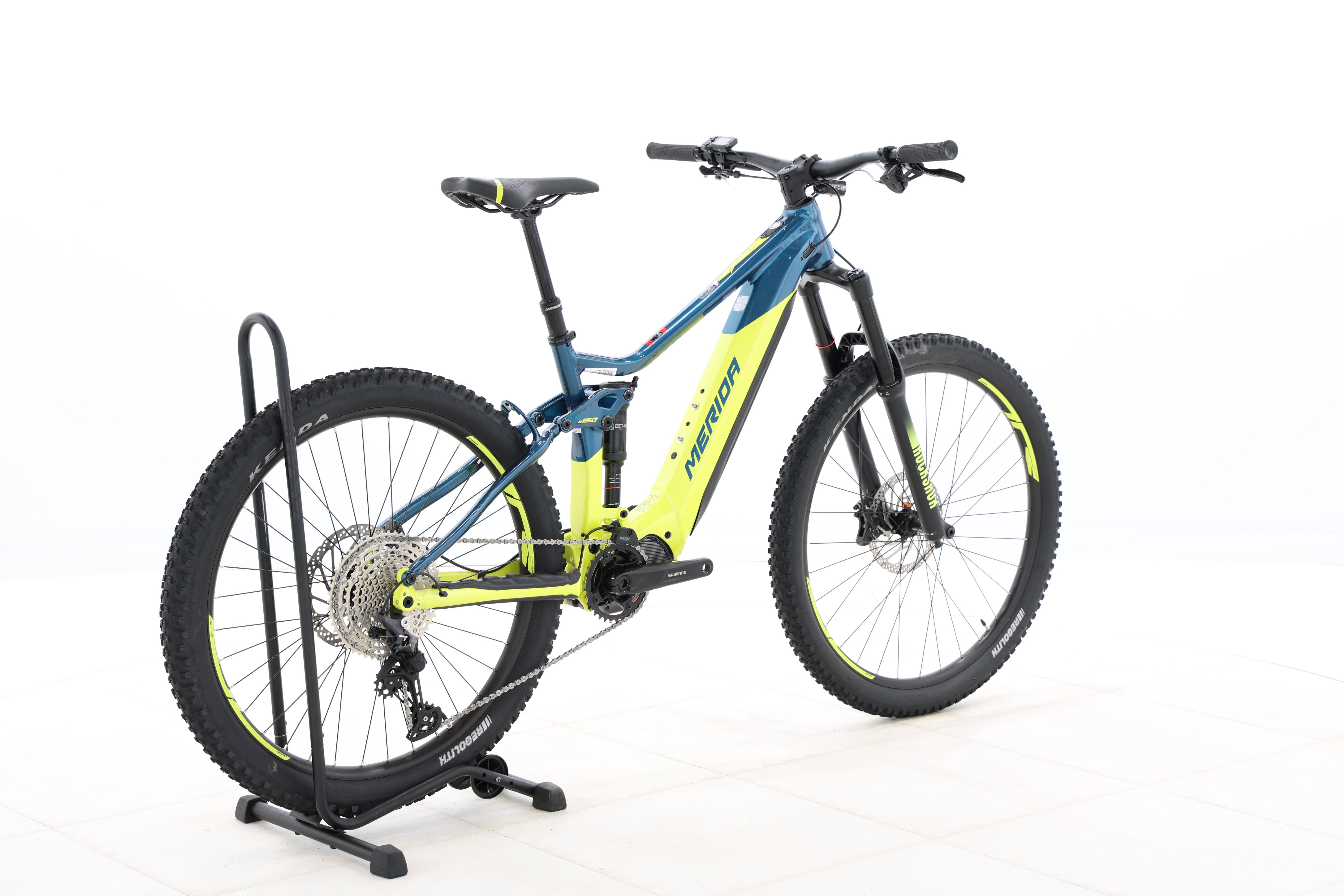 1d474ad4-8990-4d39-9af5-29721f52cabb