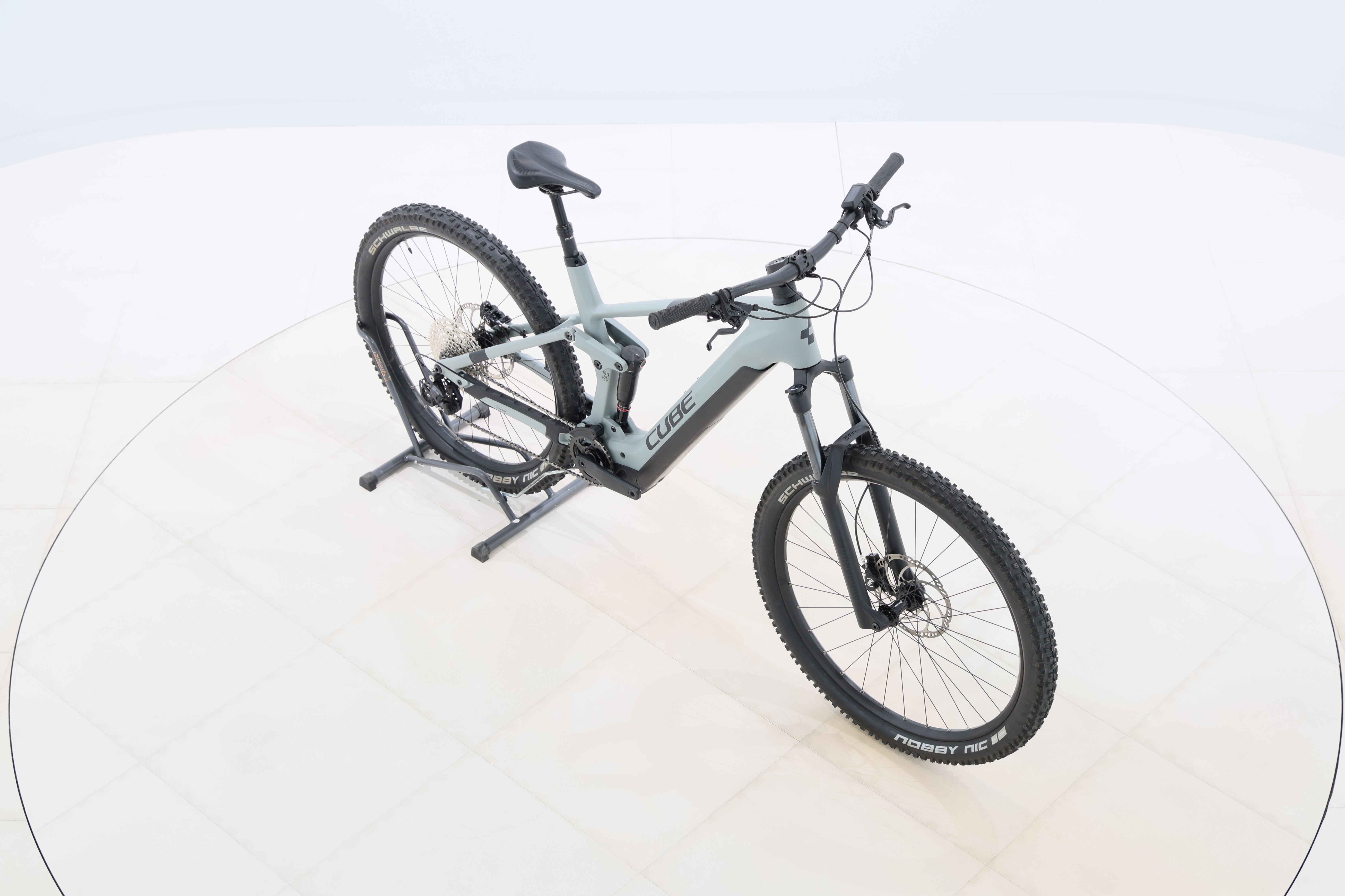 1c0b8f12-50e0-47a1-91d8-7a08c76830c4