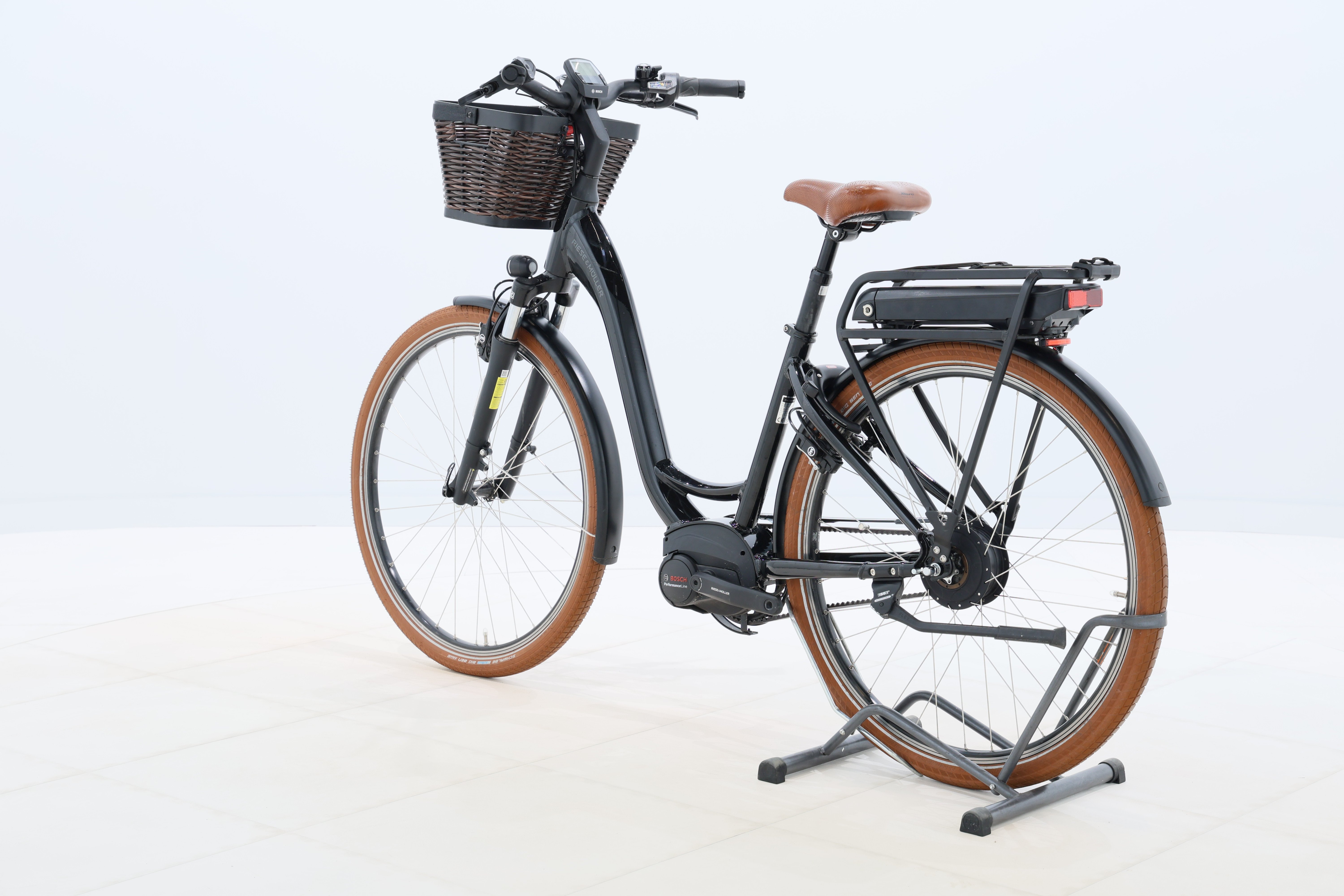 4051f4ab-ad94-4261-aeea-d08100409d0d