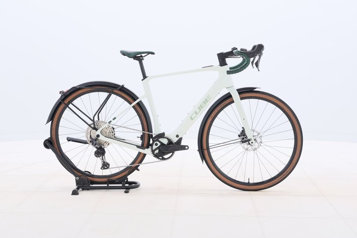 Cube Nuroad Hybrid C:62 Race FE 400x 2025