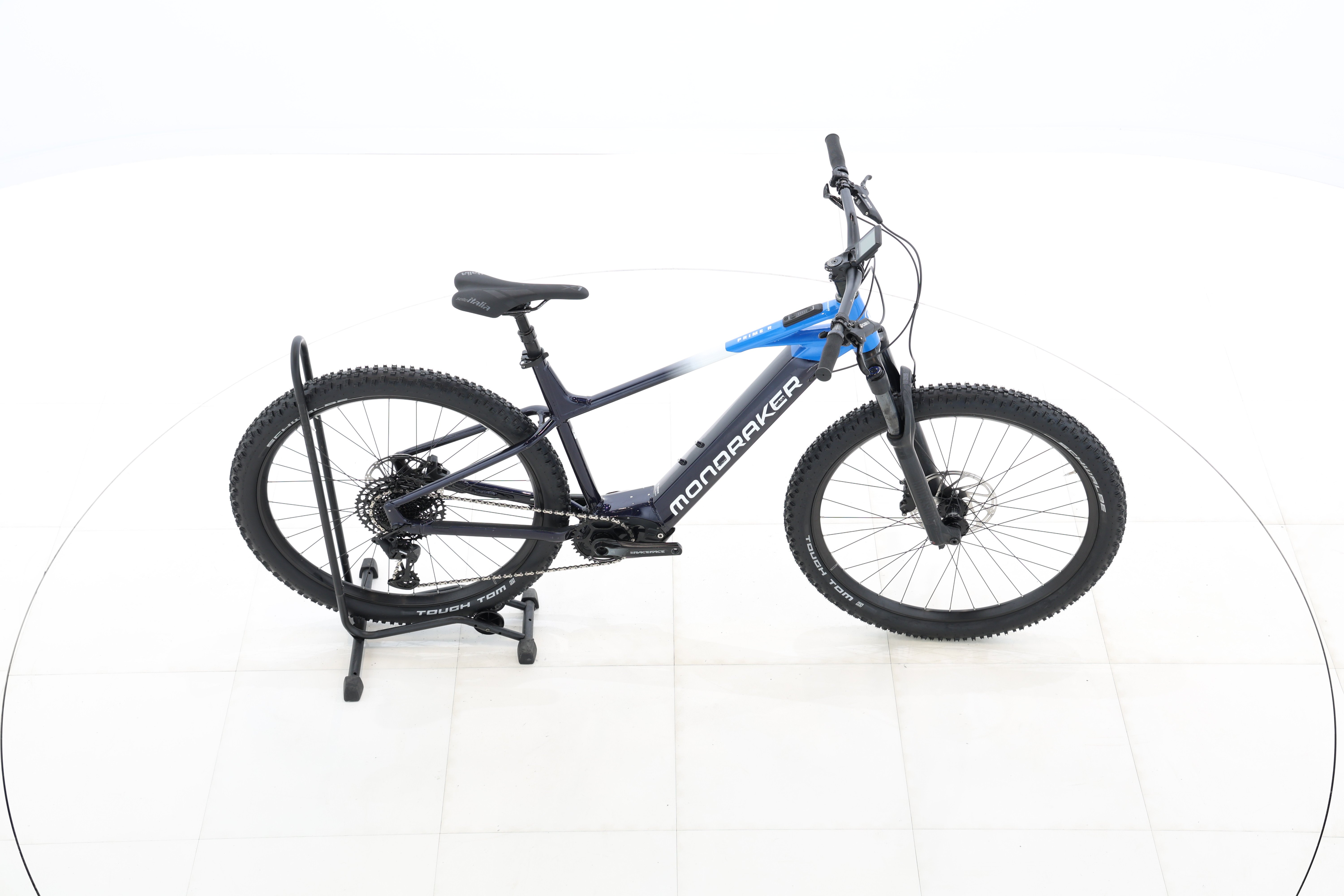 b99de666-ebac-4d52-9774-2f5e8f3f462f