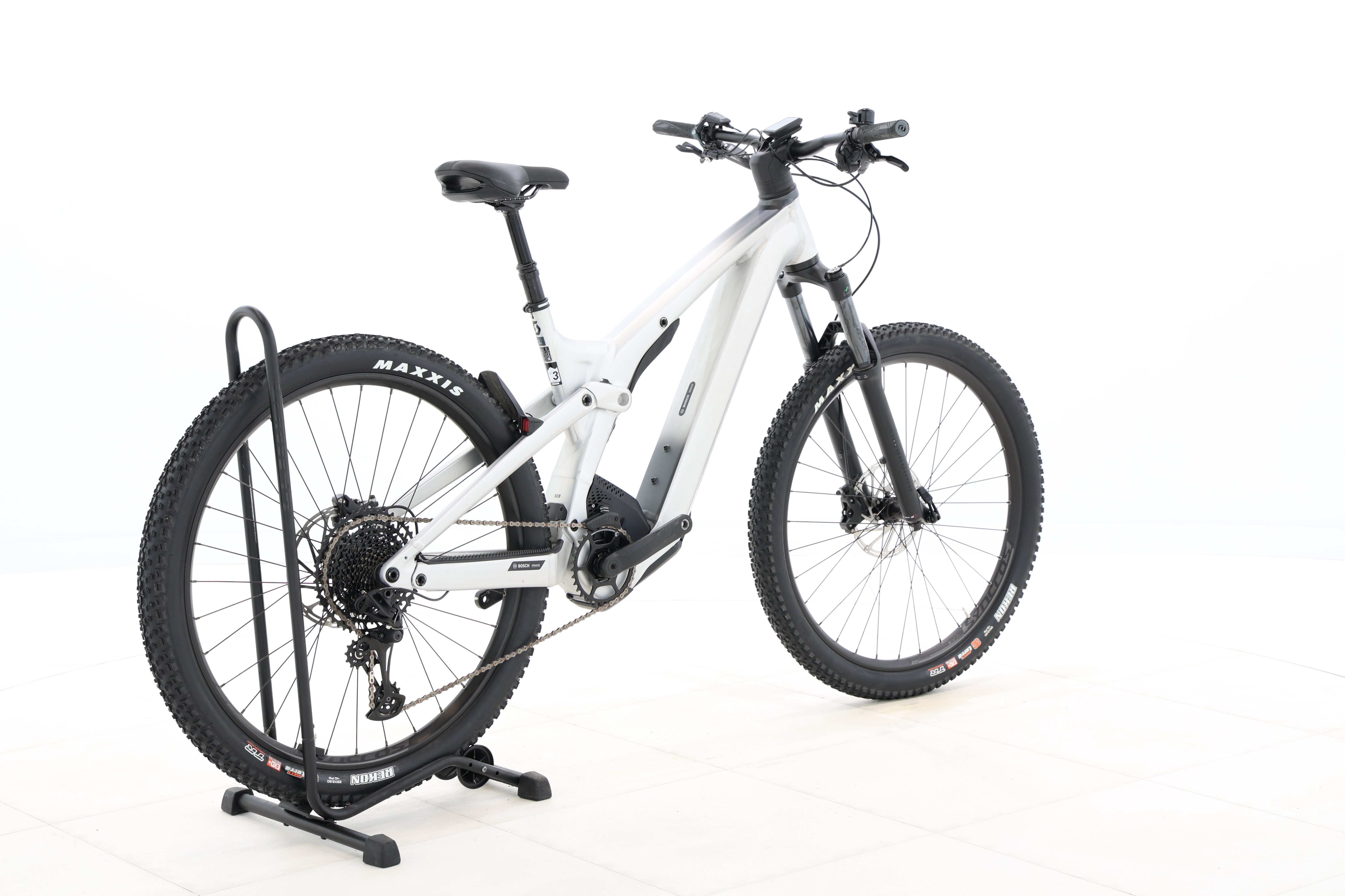 c24a947b-5d45-4fb3-a0e8-74e8862bec6f