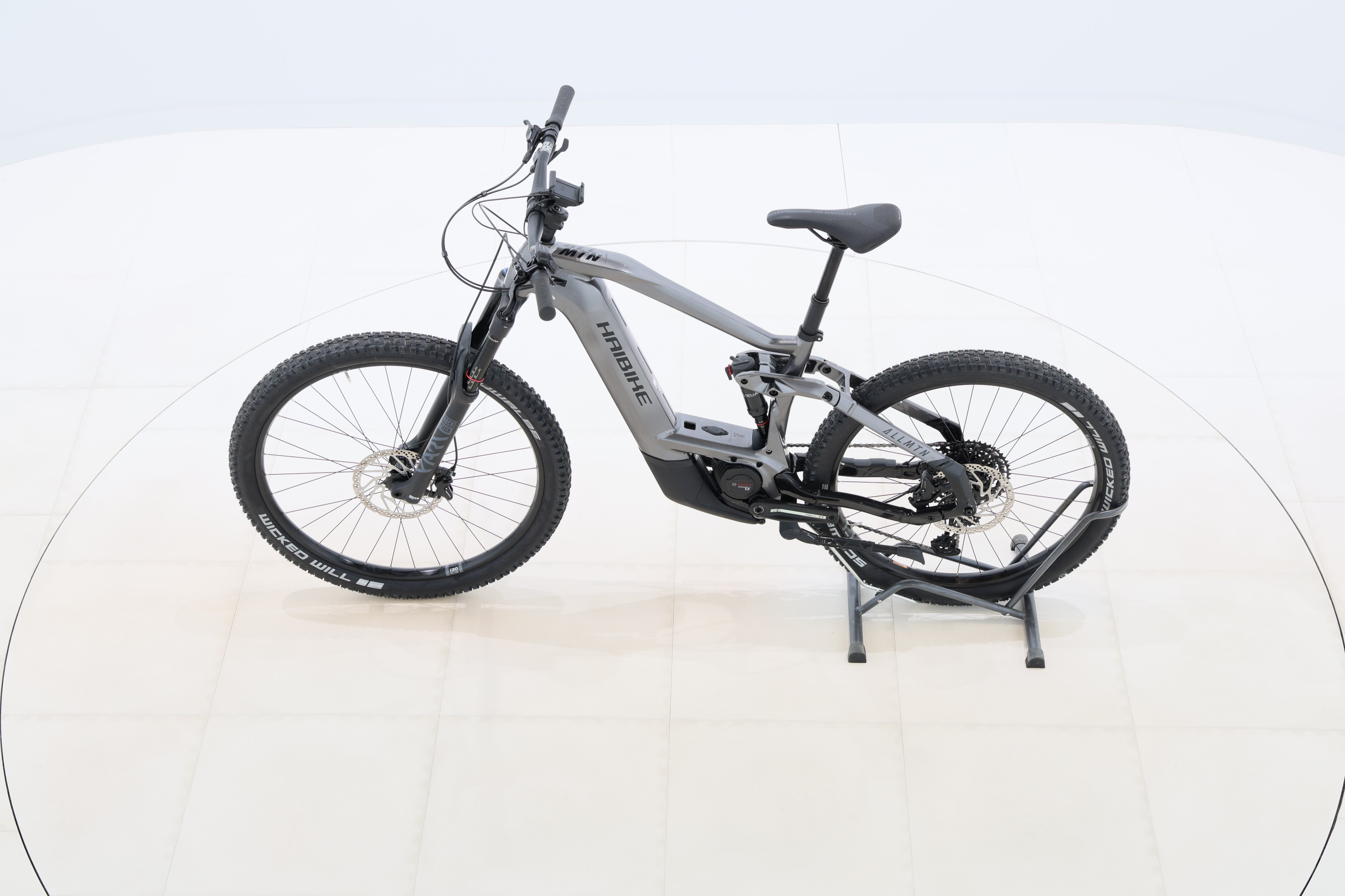 0ddbfe31-75a9-423a-b16b-50a657626512