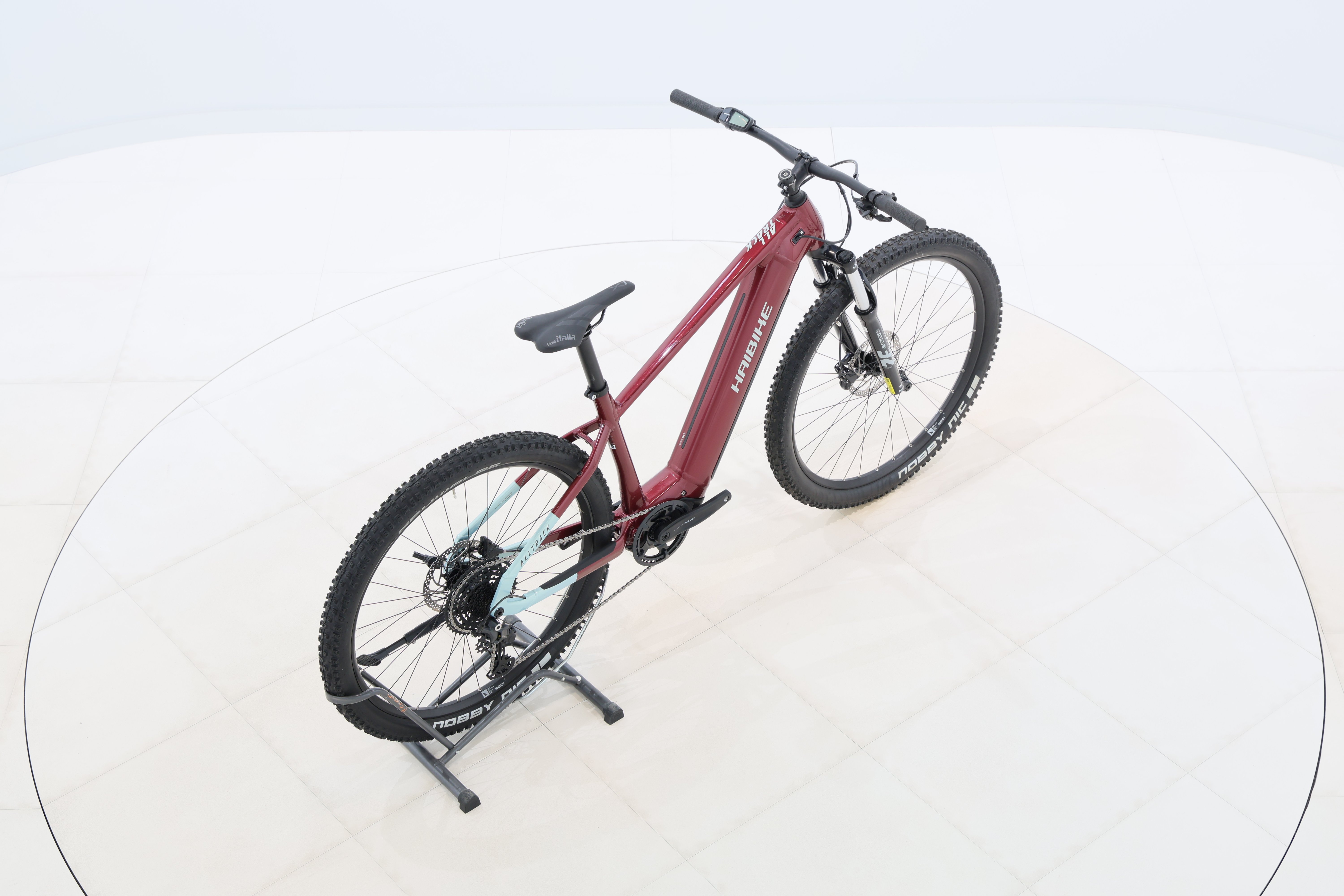 bd3760aa-58fa-4e0a-b940-270b25bf4ee3