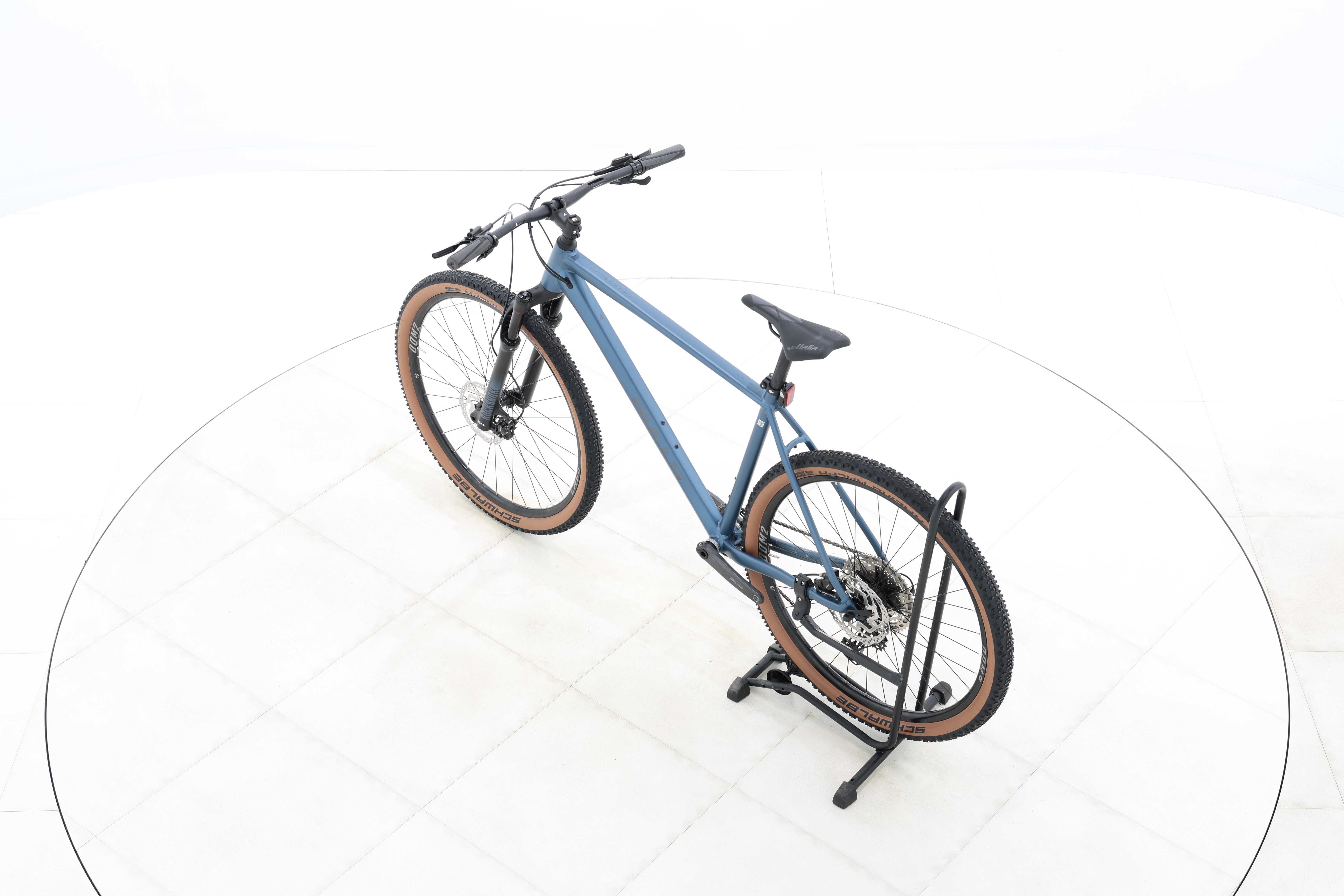 c3d82c19-7c85-4282-95f5-45f311e1dfd3