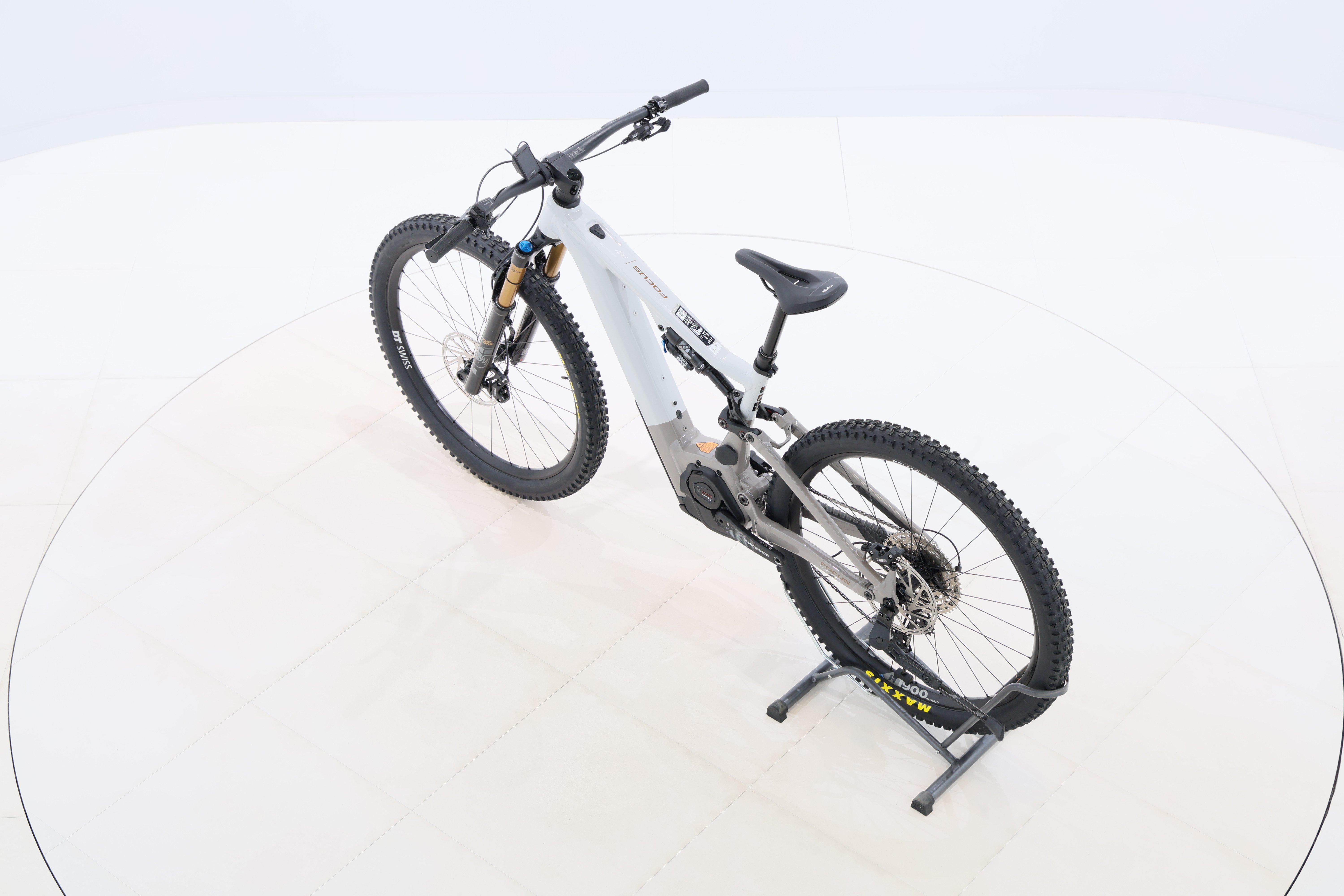 d09b02ad-0406-4da2-a0e9-c732317555b0