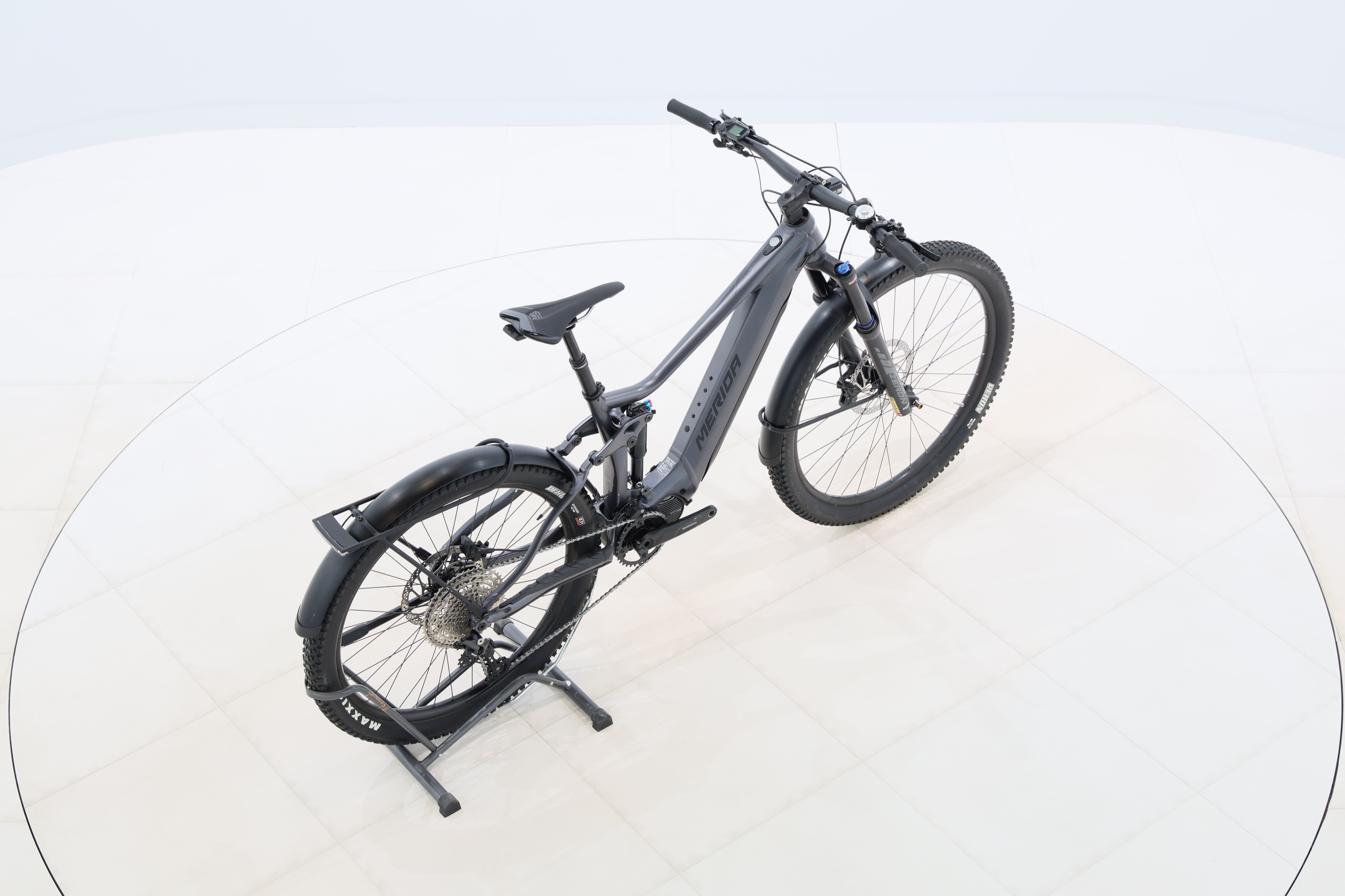 0d405807-c9e9-454f-958f-09fcd386f012