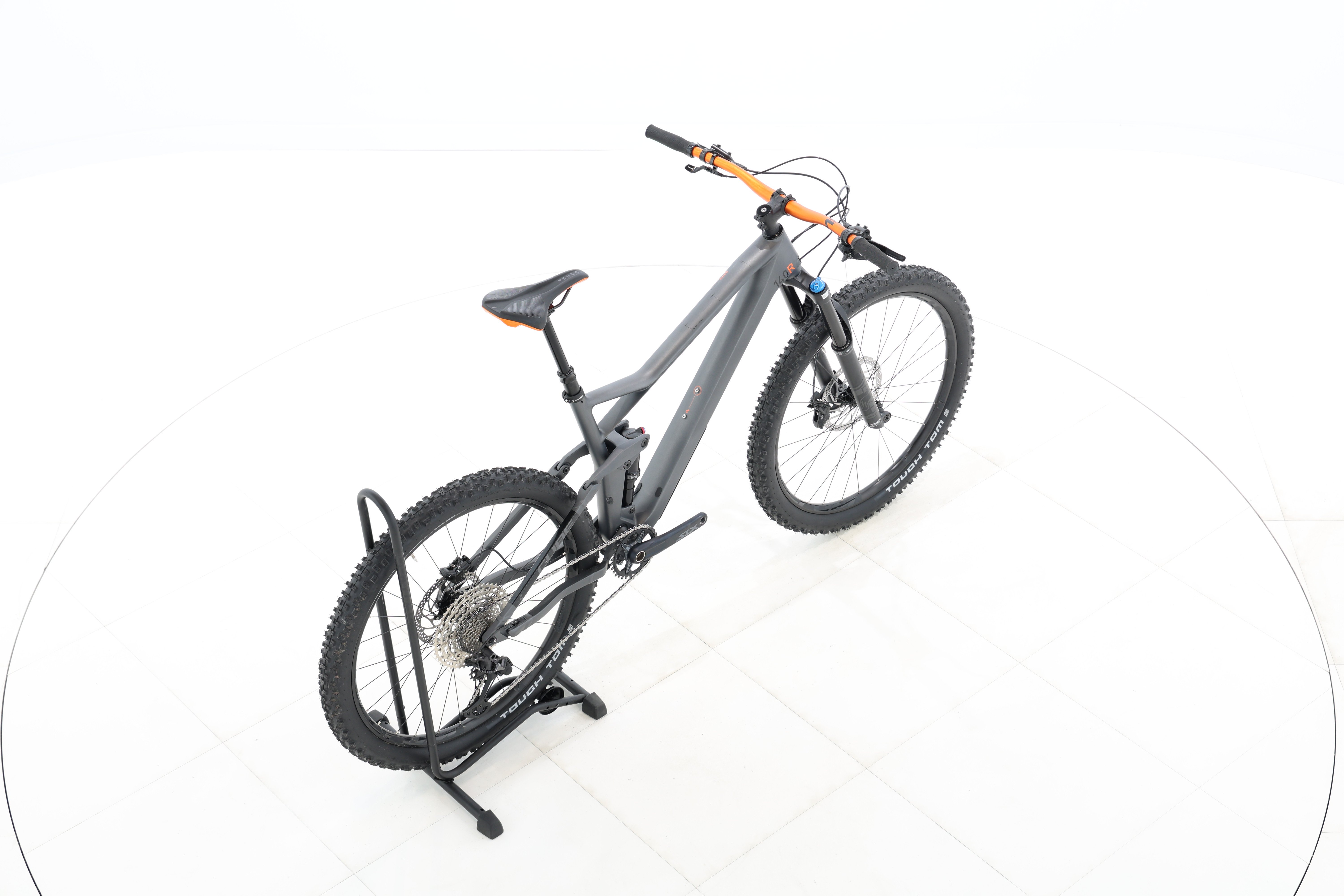 1d023ddf-6882-4b00-a4d0-078998766f44