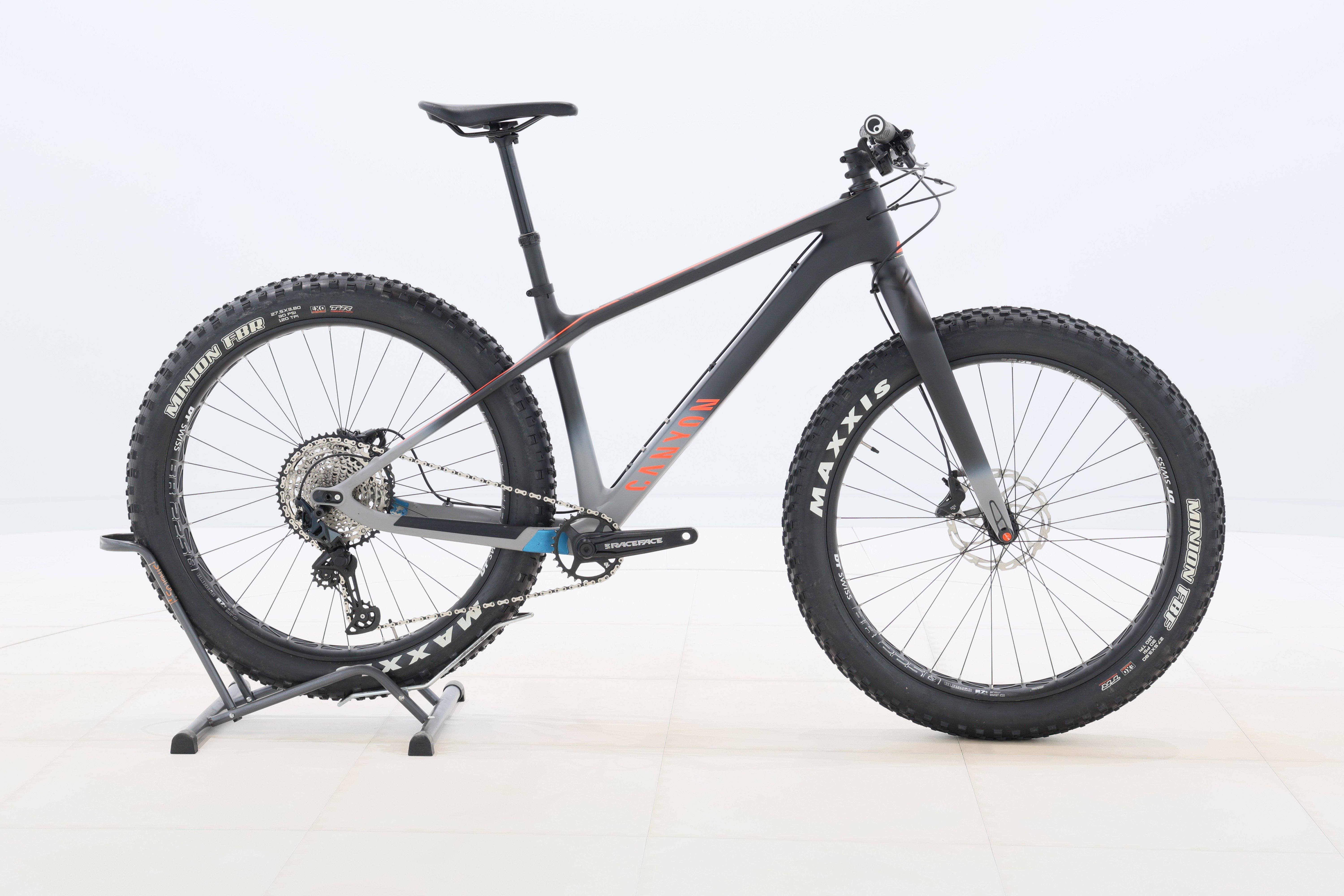 c39497de-1b7f-44de-92e0-7671fe074caf