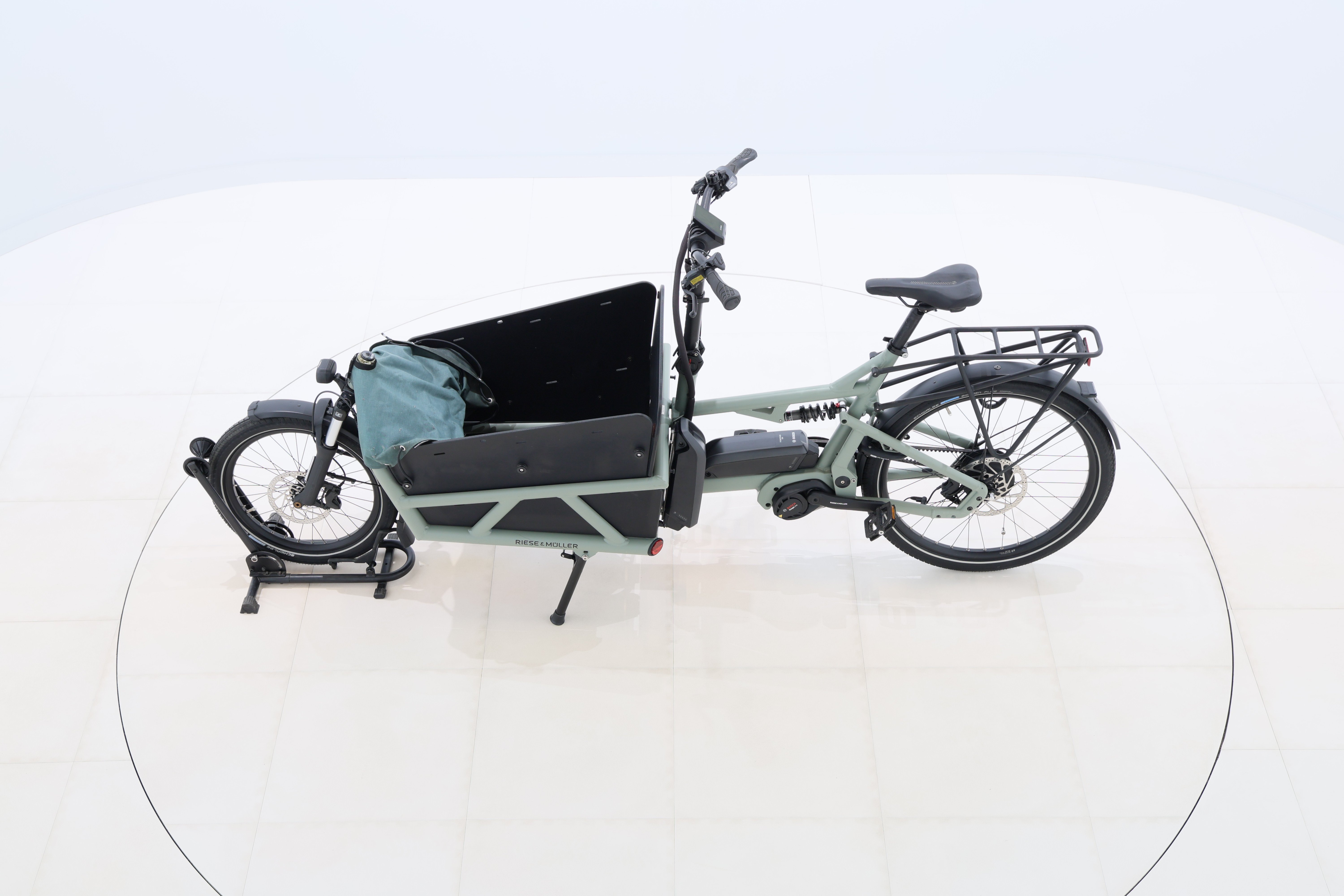 f1eef5a6-10c8-4425-9a5d-87e727683c61