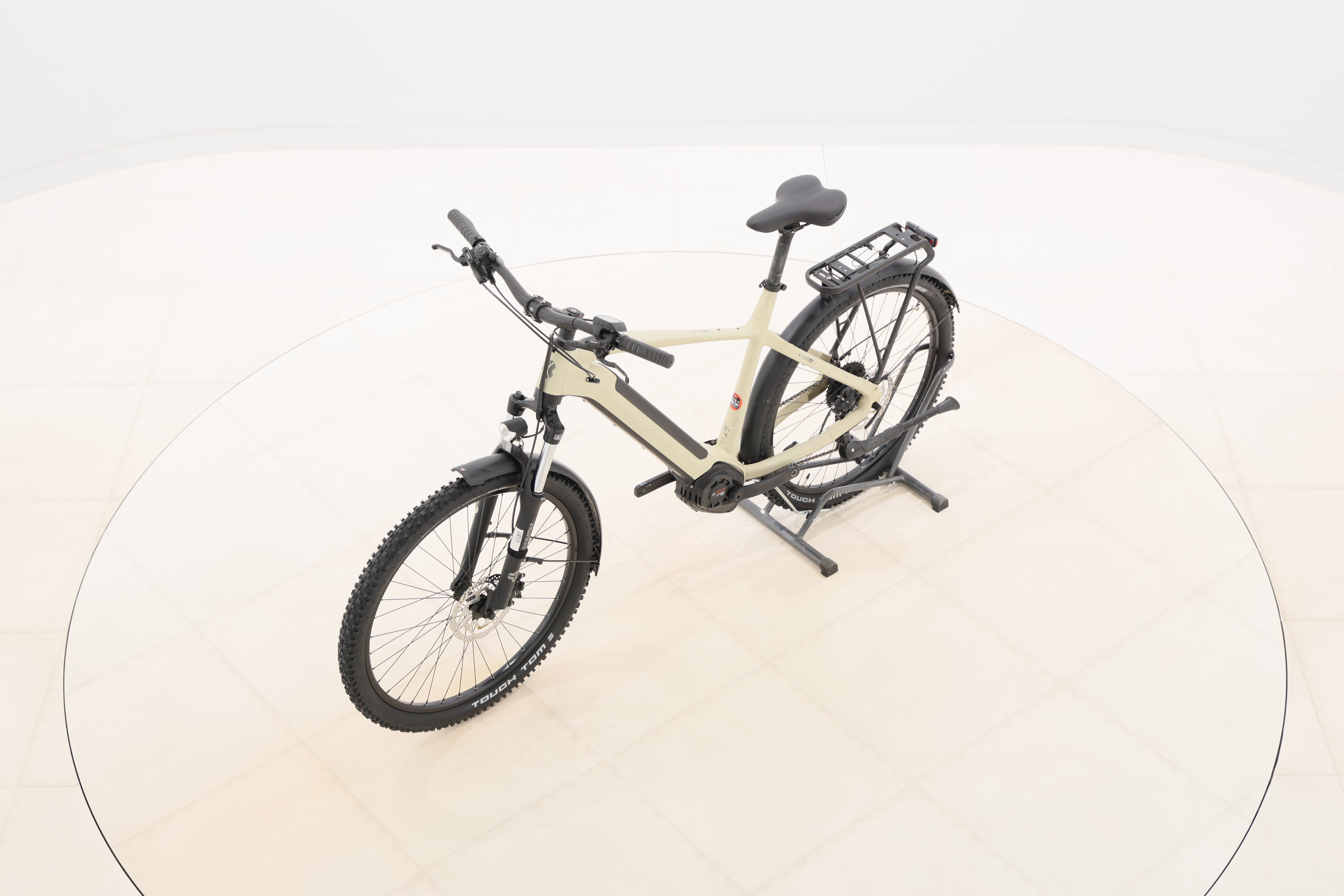 b16e3930-a32c-4b8e-82e6-e4be253bfae9