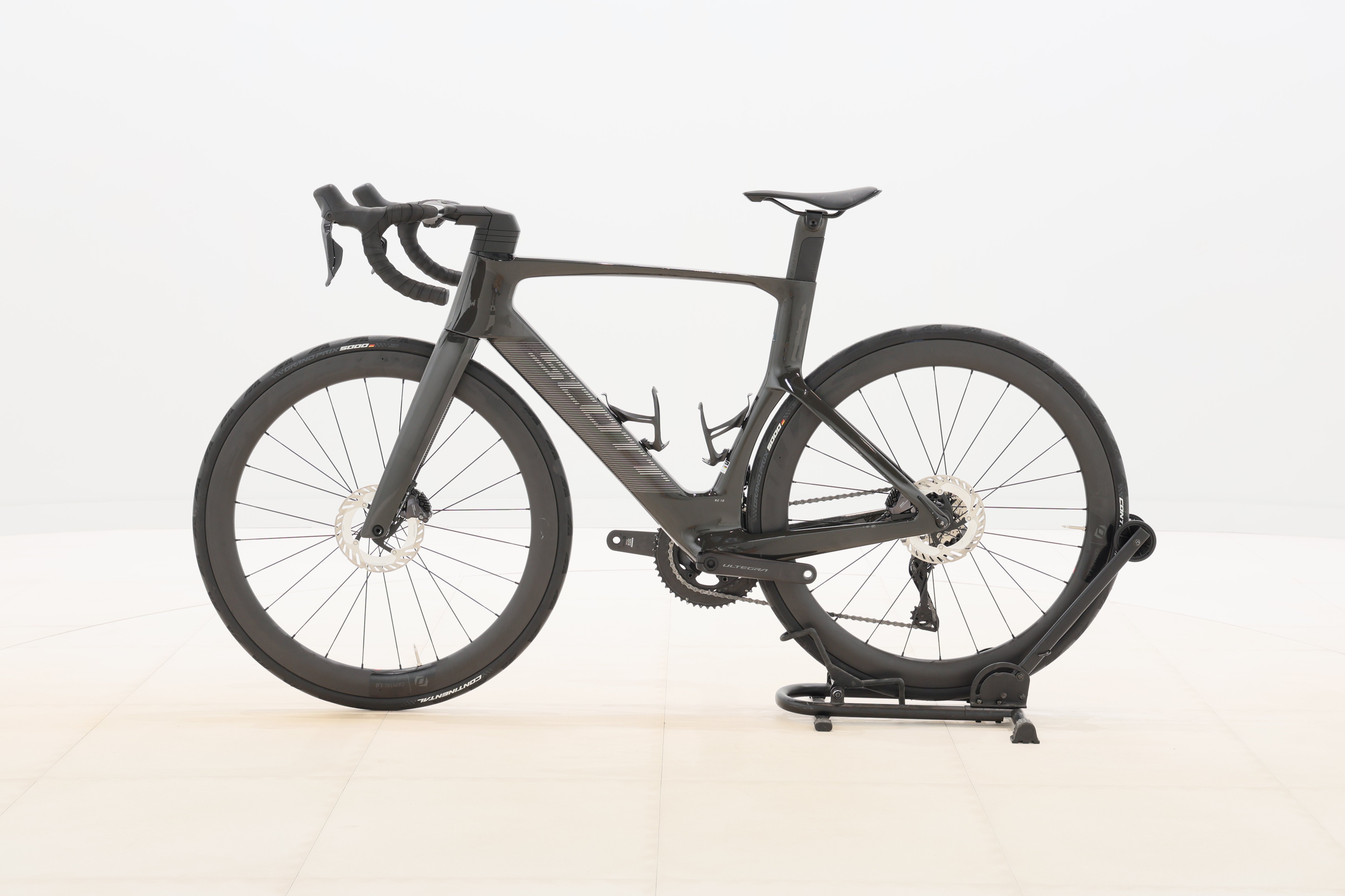 6d0dc99c-2626-41fe-8085-06f9b17d11b8