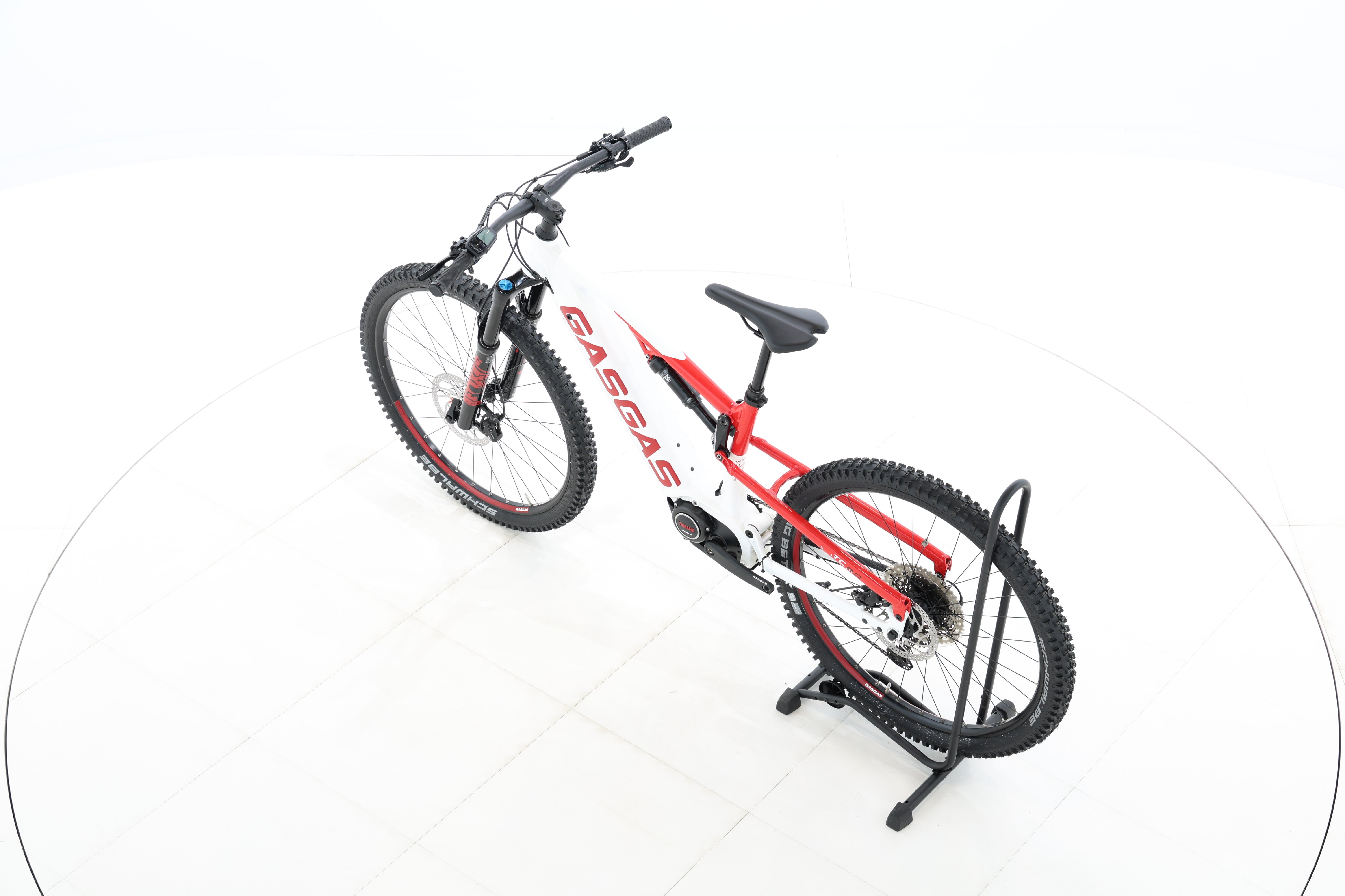 73017dd4-aeff-49a5-8f63-f8fa633e532b