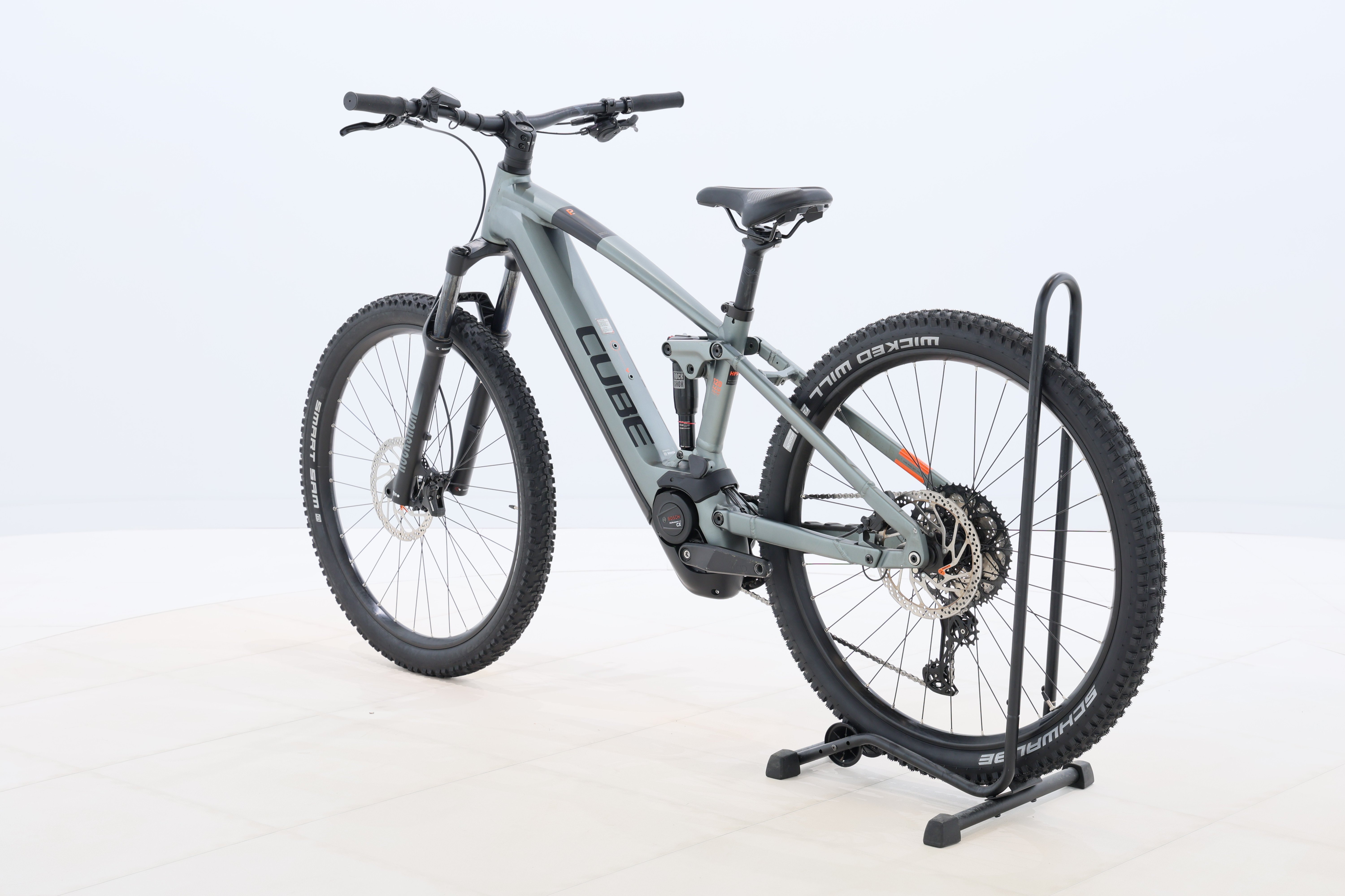 40e76dc8-1099-4cd4-ae4c-7b7f92ff7ec7