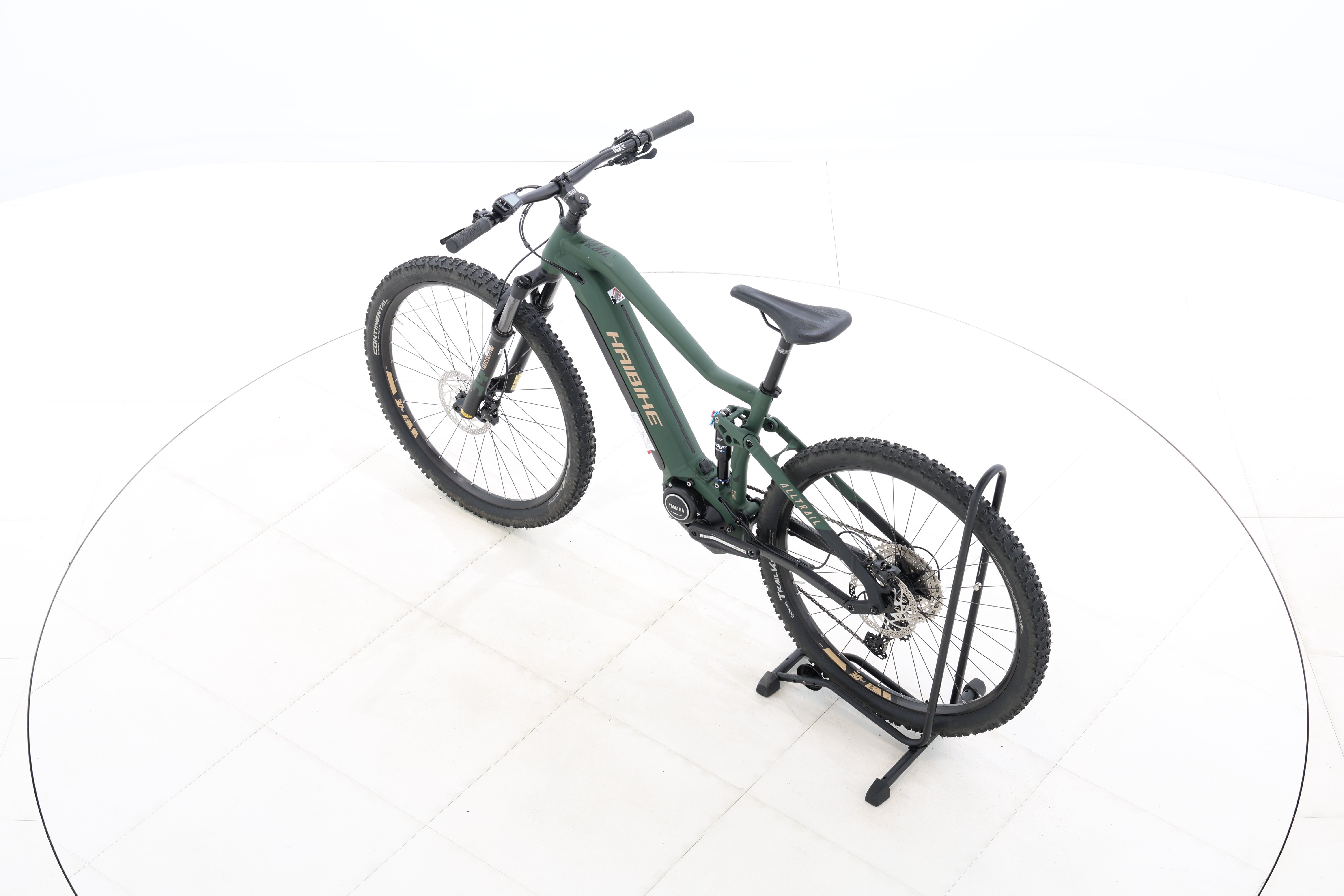 ff8b12bc-bb10-46b7-956a-02b5ba5db3fe