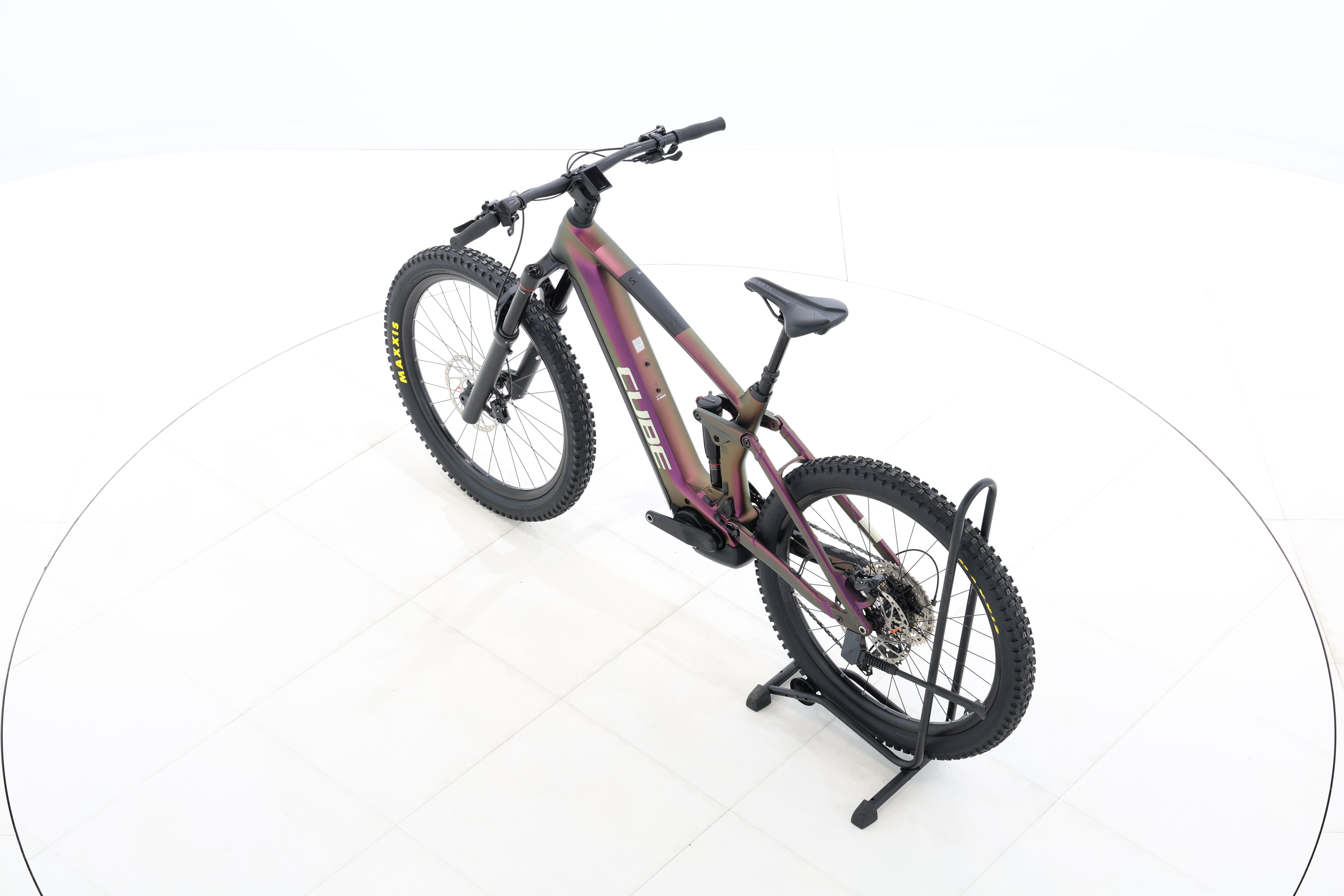 e50c3ac4-d6f7-43b5-ba4b-40df71c7685b