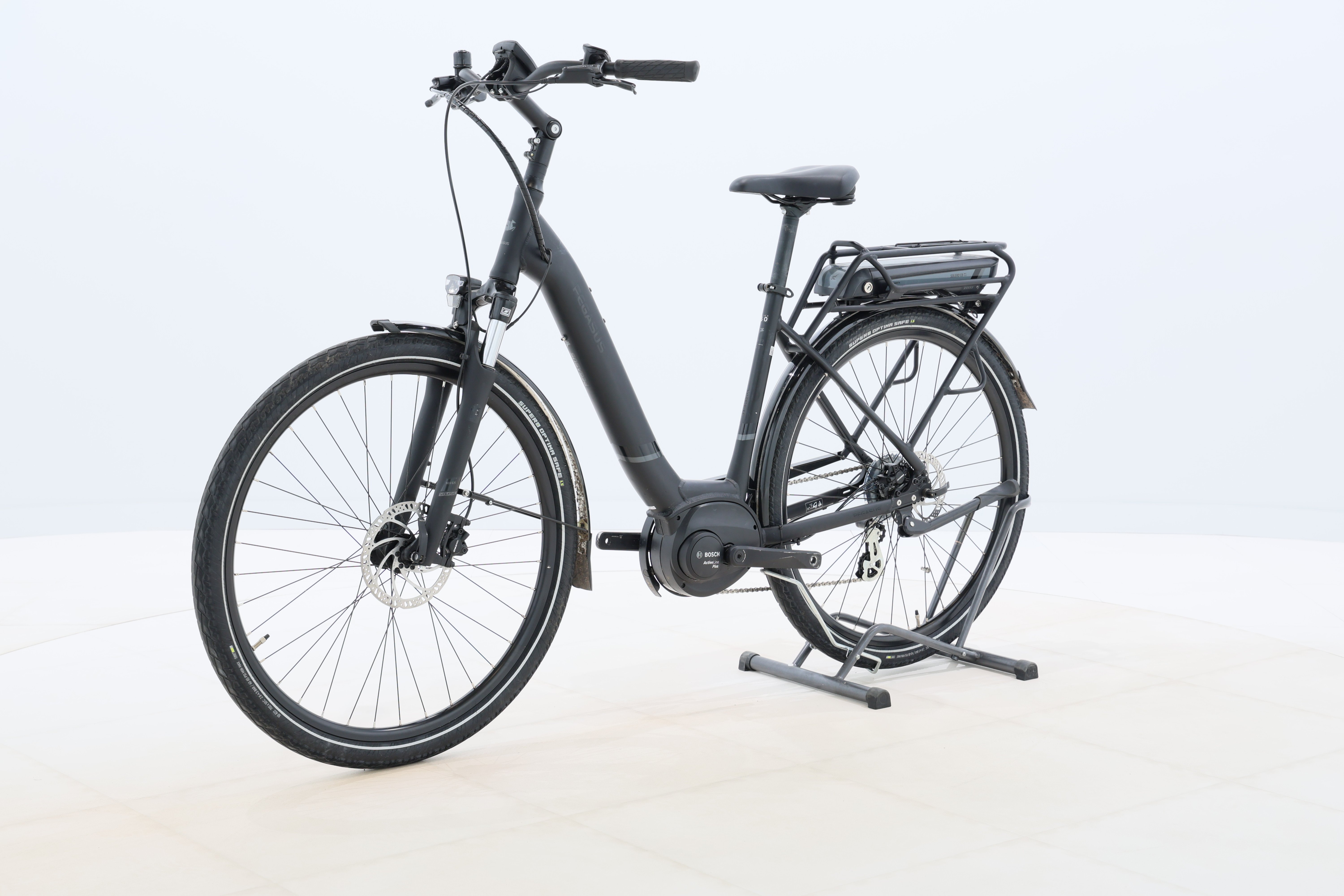 acc0b498-afea-4692-8345-bf9a1d8bdd71