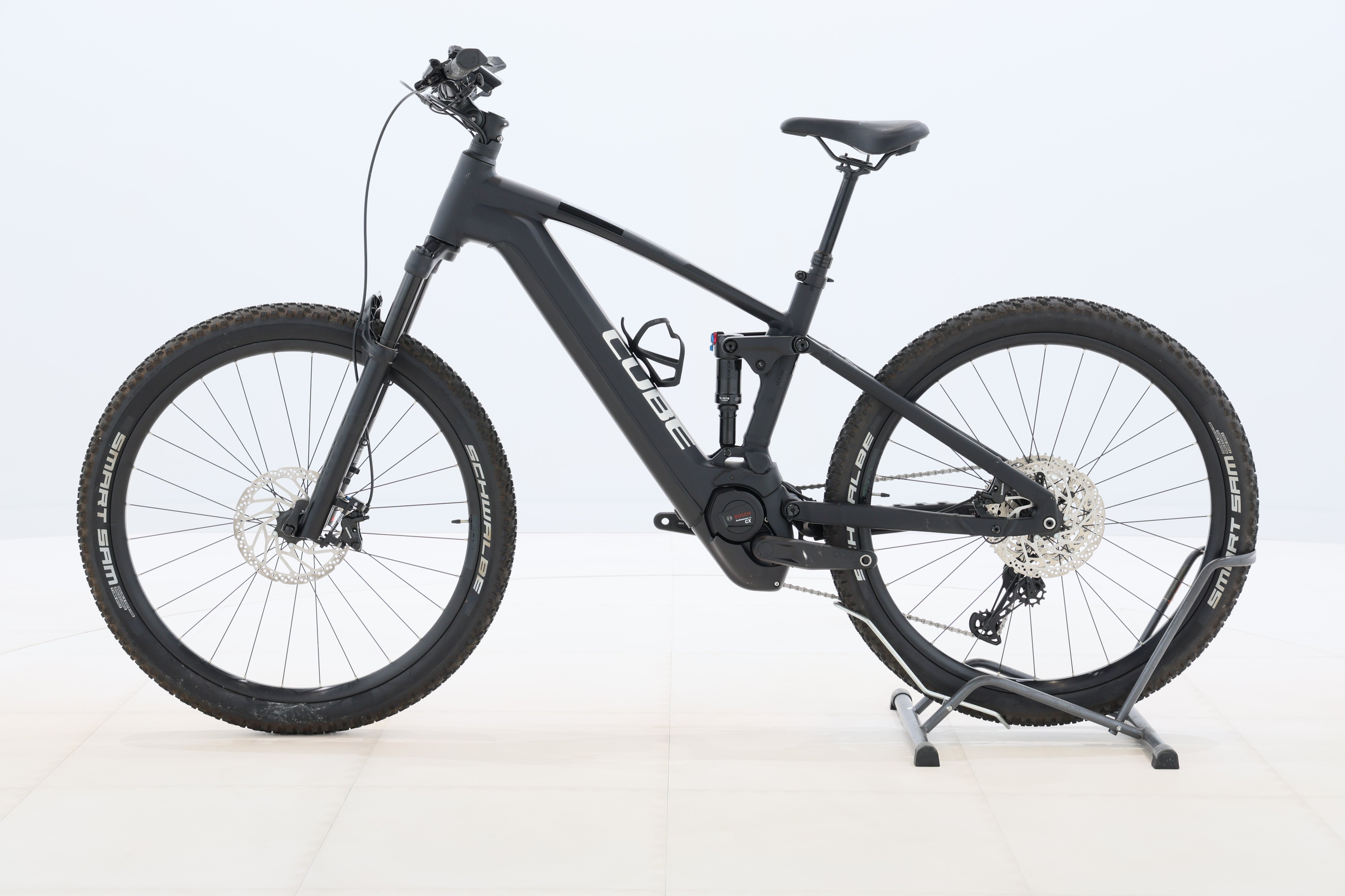 e274bec2-9dd9-4644-a632-e113bb233996