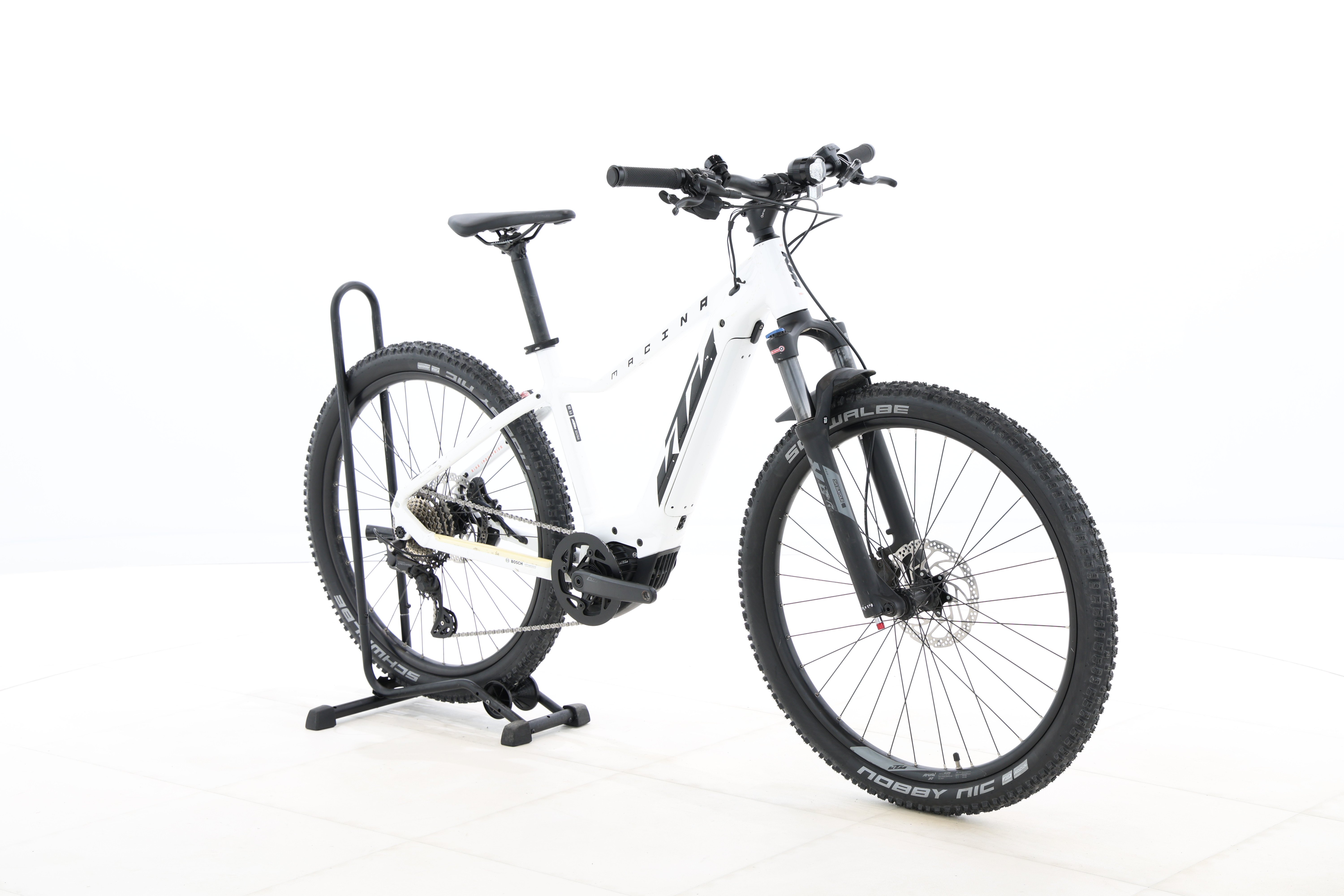 6f827f56-03b9-45a4-a4ad-b8fbb99abe04