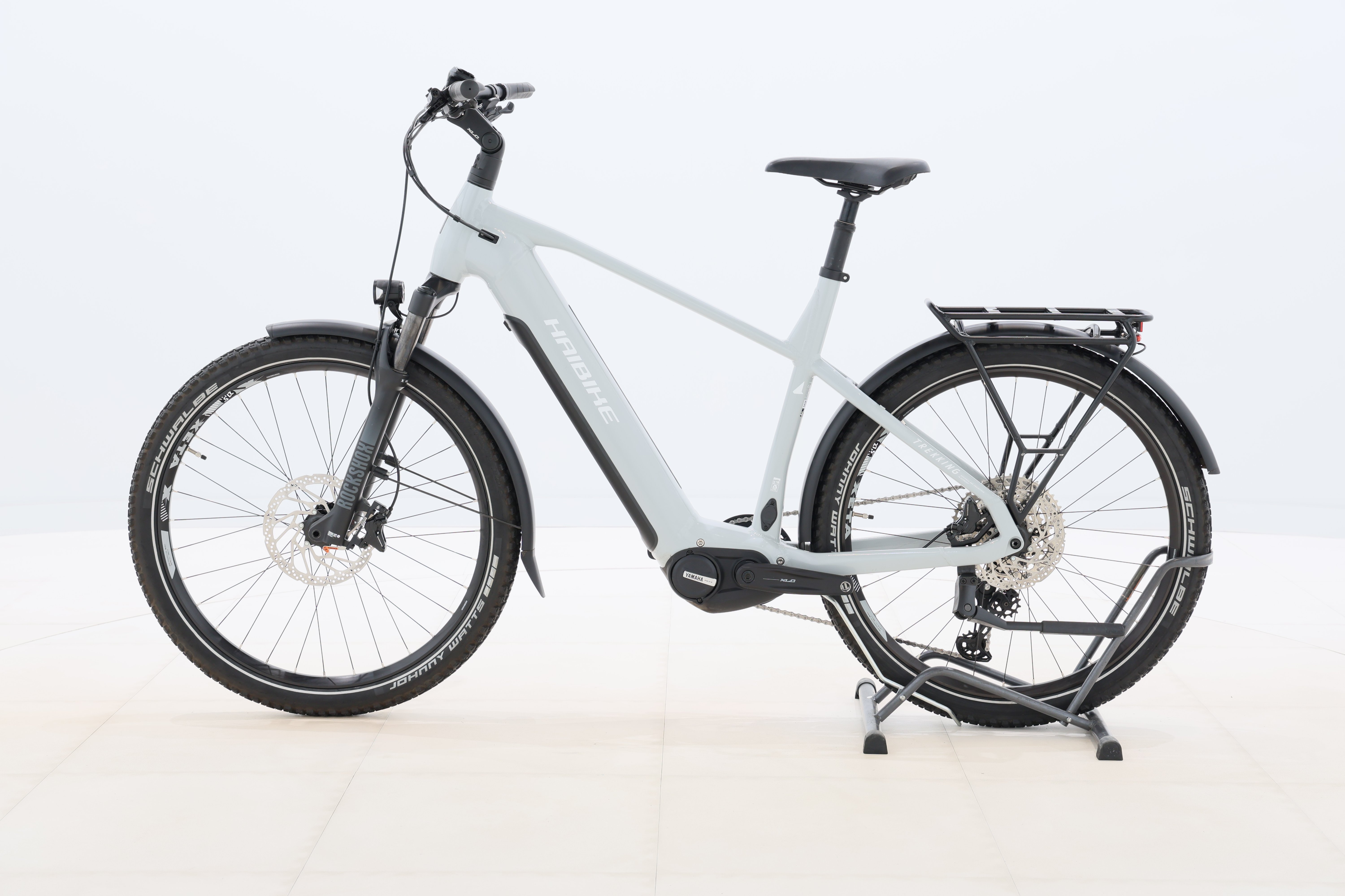 04a3691c-ef7b-49b4-ba4a-3015da126584