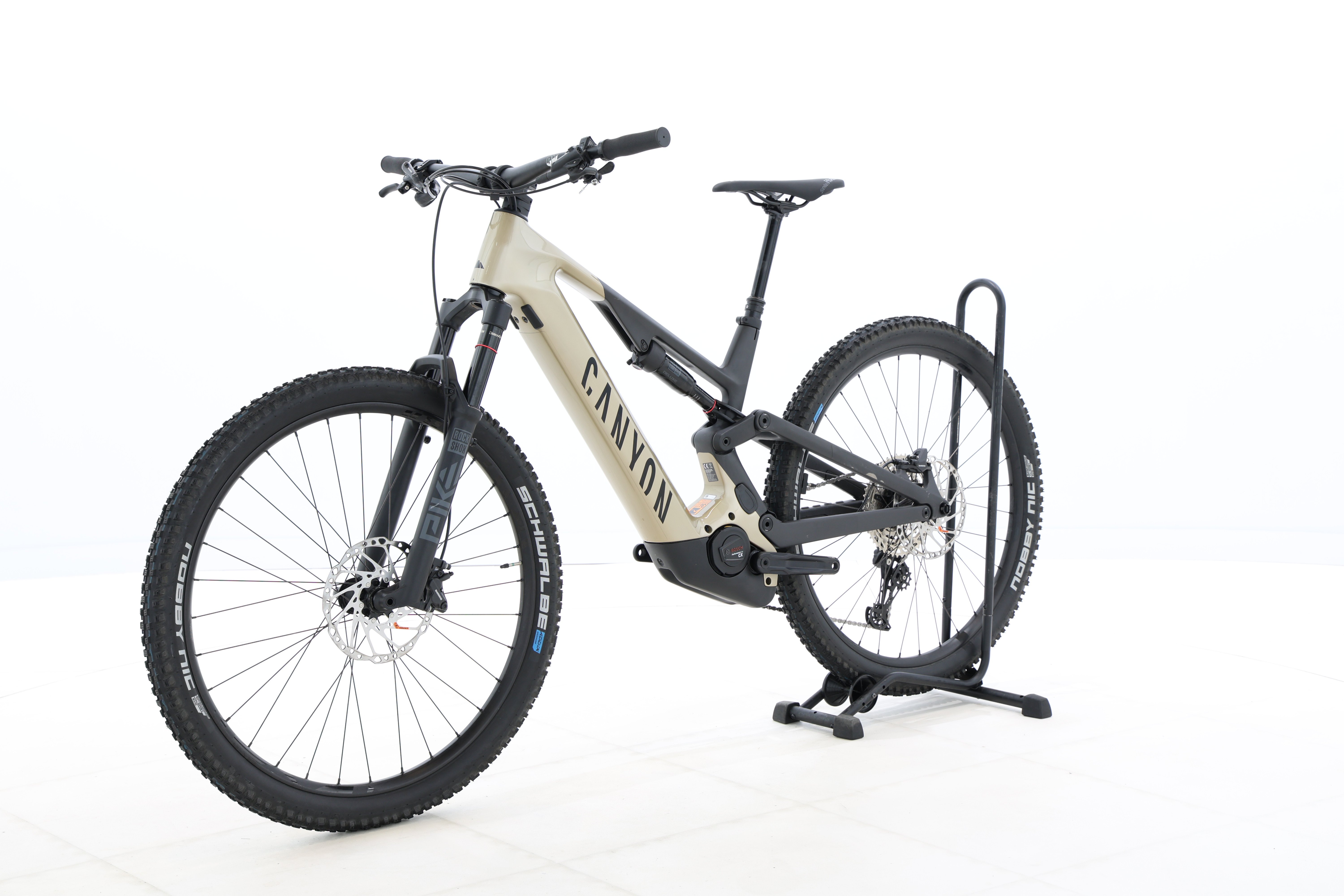 e036c6f1-7d07-4985-92ca-89bfdc587fe5