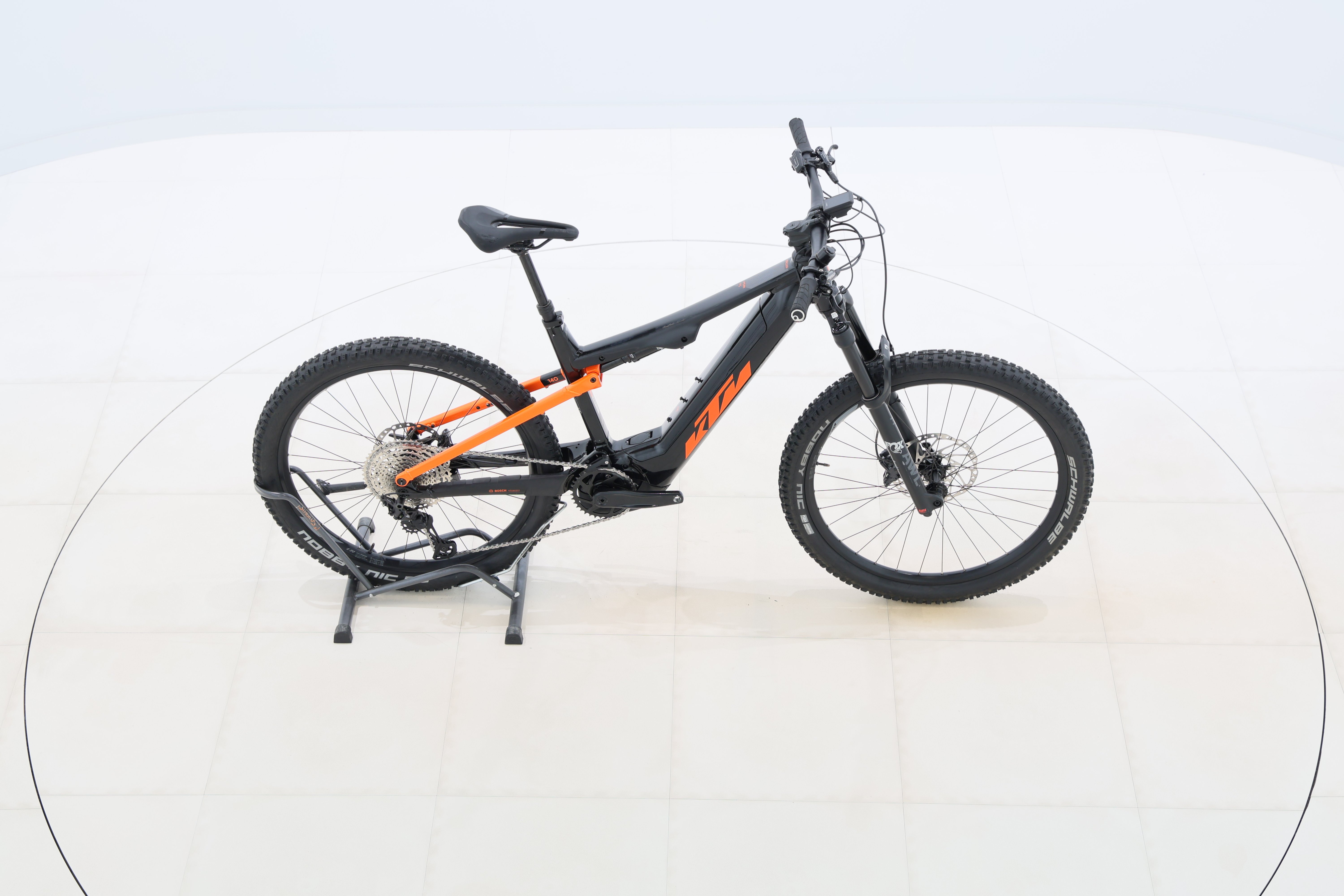 2f92ed03-628b-413f-a7bc-4745237ff1d6