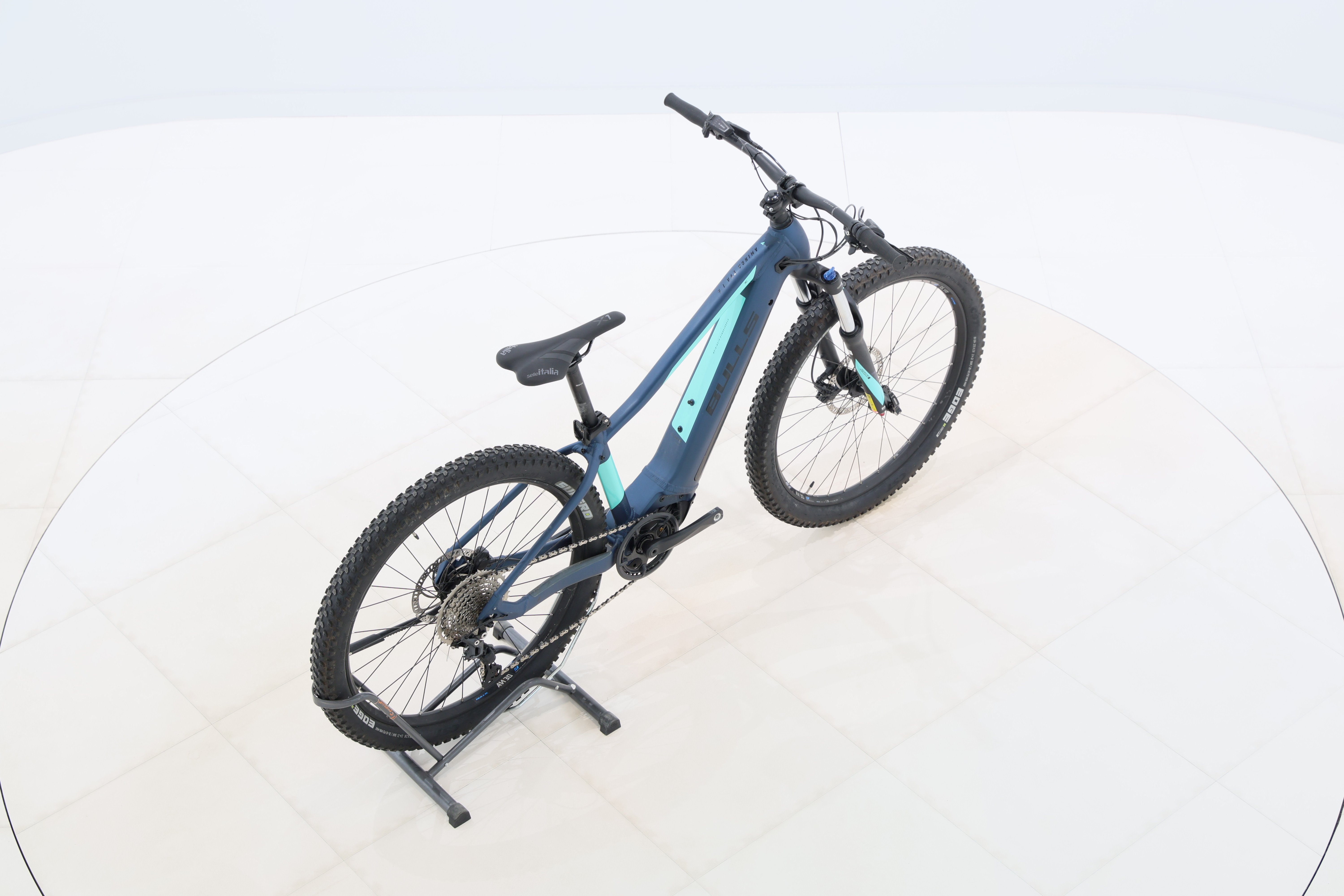 d0b30cc0-d099-43eb-a92f-95be63499b12