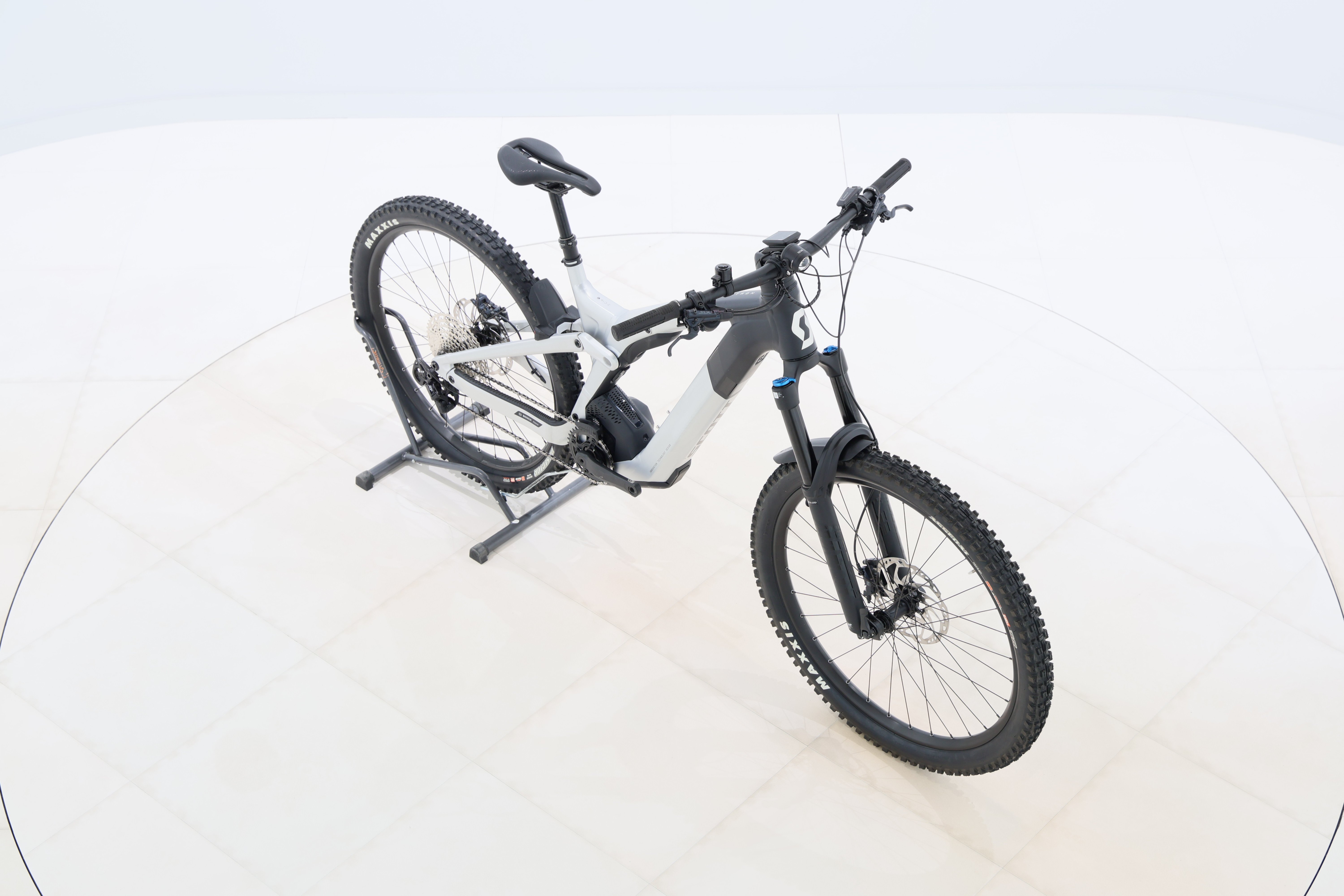 a2e58c0a-8832-4bda-8c1c-ef7edf3ca8f4