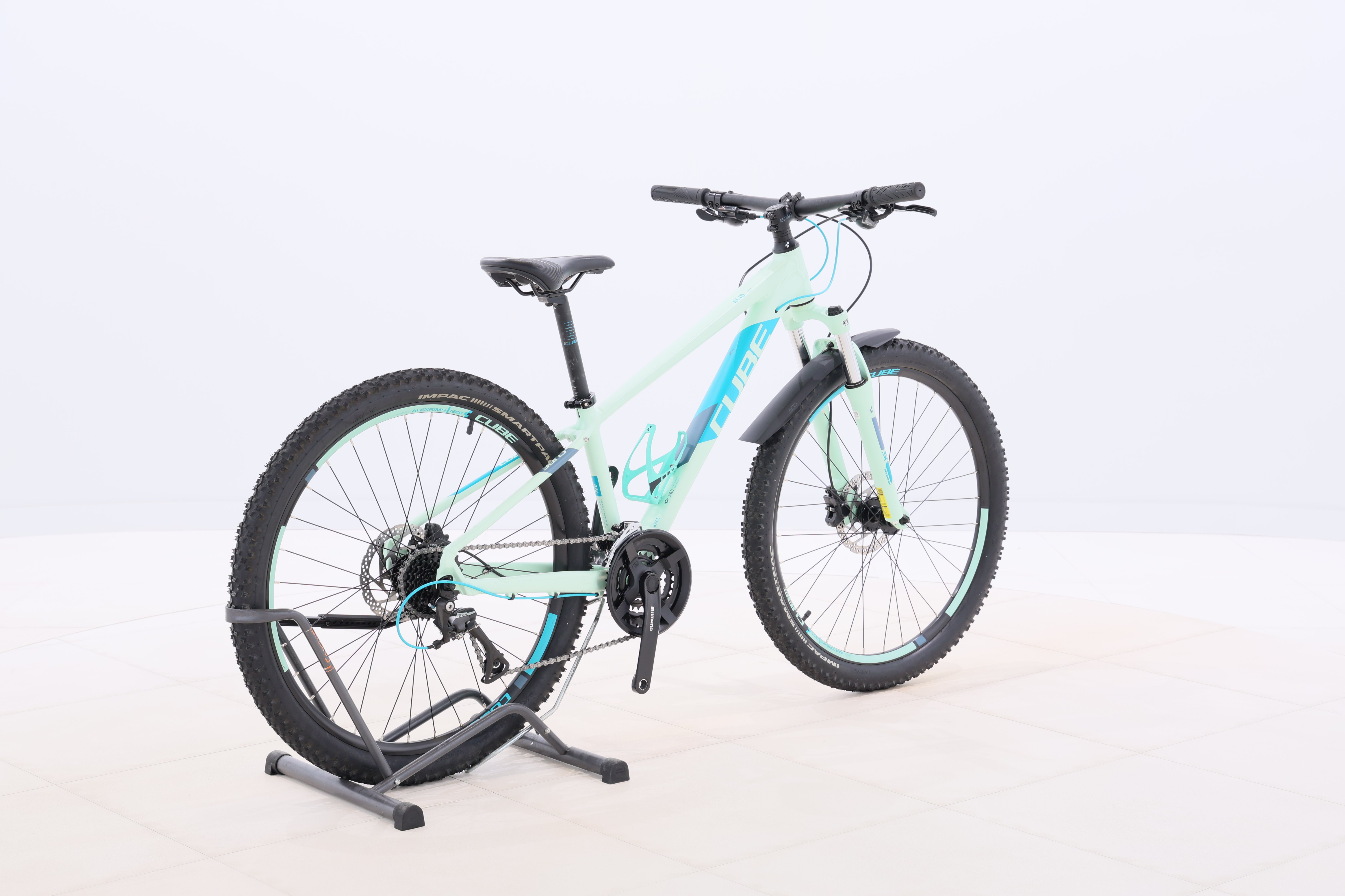 740e1e53-ae9a-468e-9fe7-0ec226ab34bd