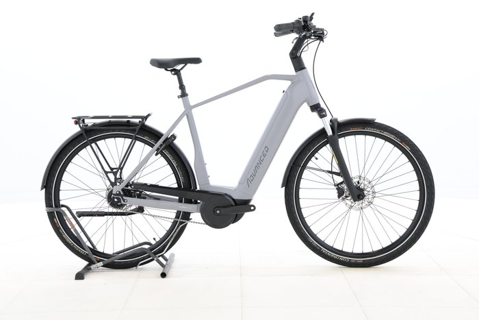 Advanced TOUR Pro 2024