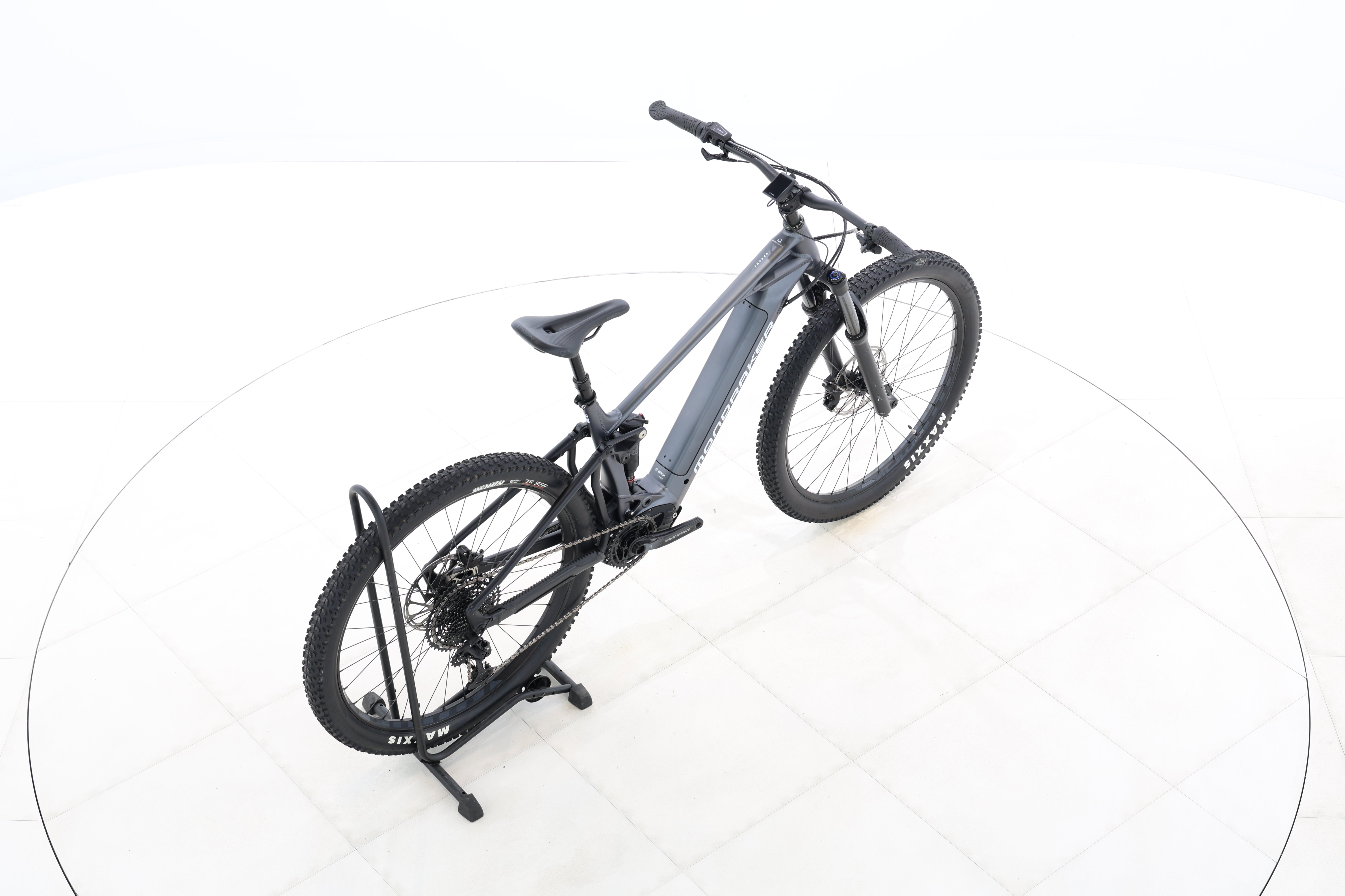 f039e279-0e65-4daa-a202-0058e7024403